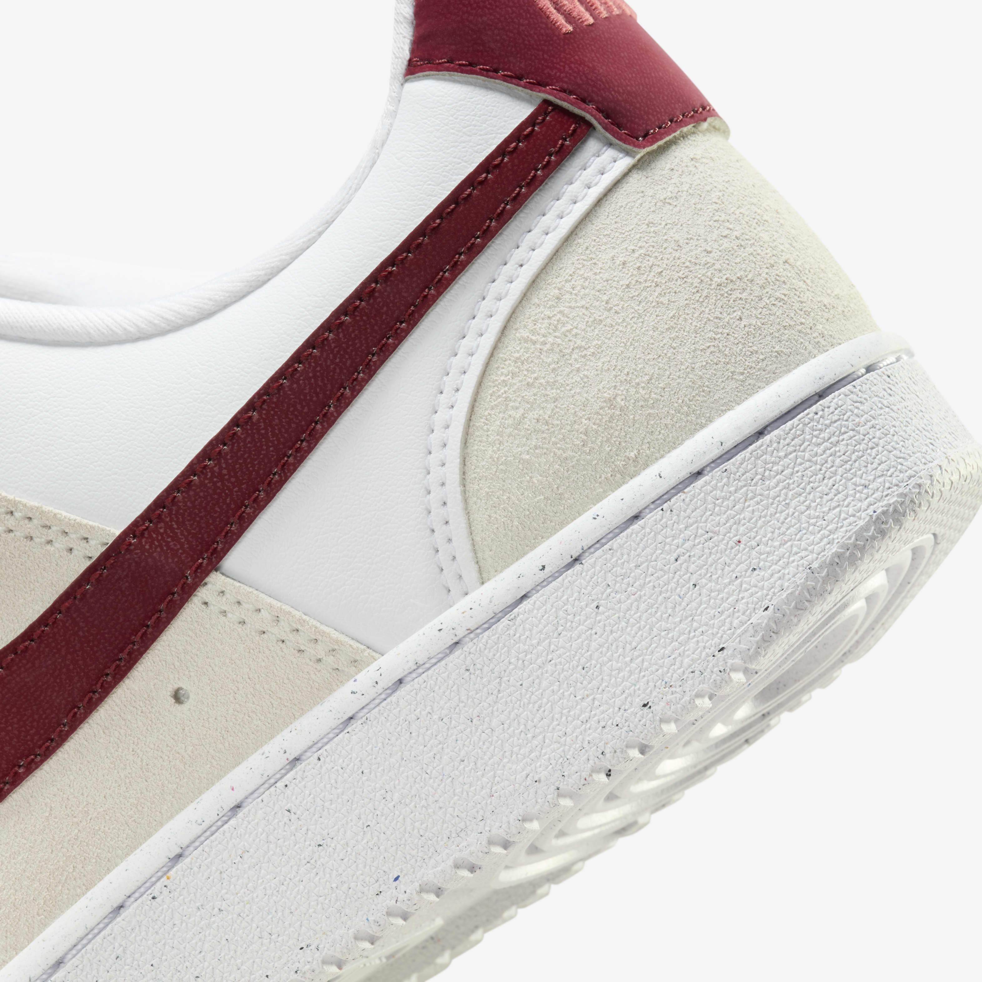 نايكي كورت فيجن لو image number 8