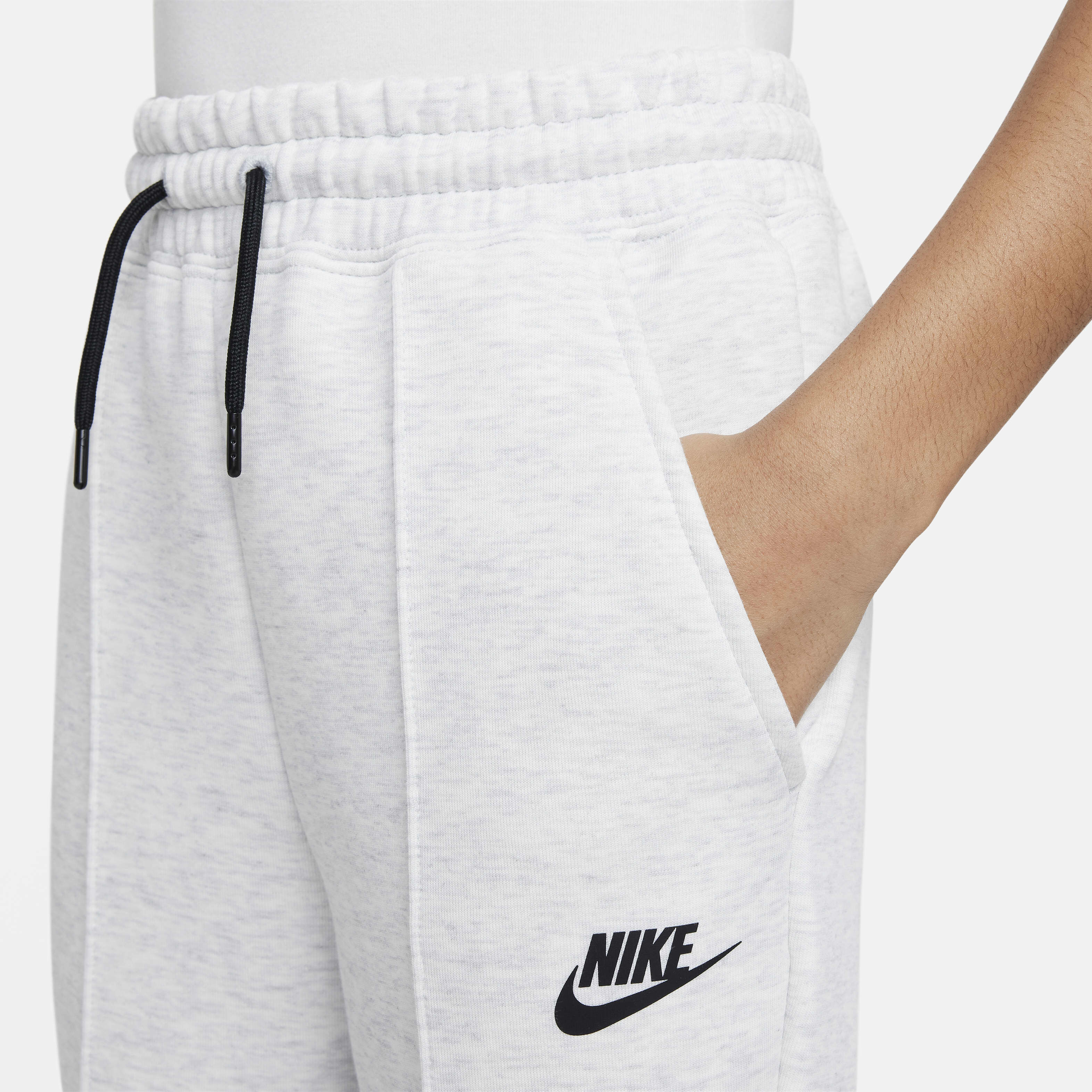 Nike Sportswear Tech Fleece image number 3