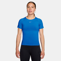 Nike Universa