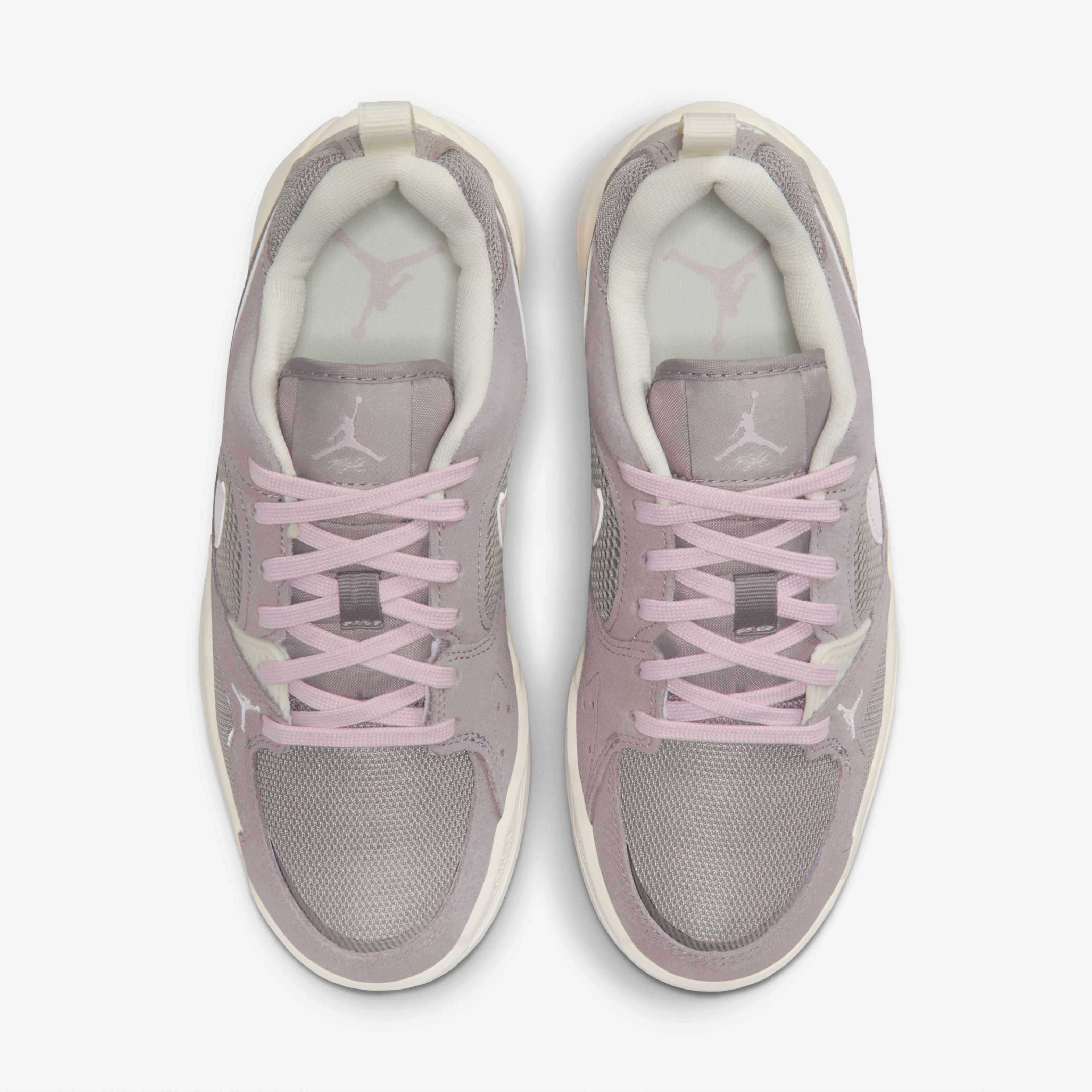 Jordan CMFT Era image number 3