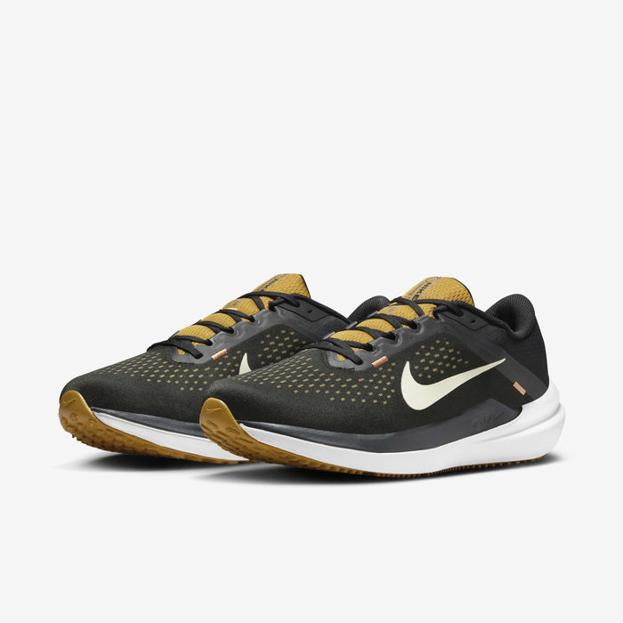 Nike Winflo 10 image number 4 Nike Winflo 10 image number 4