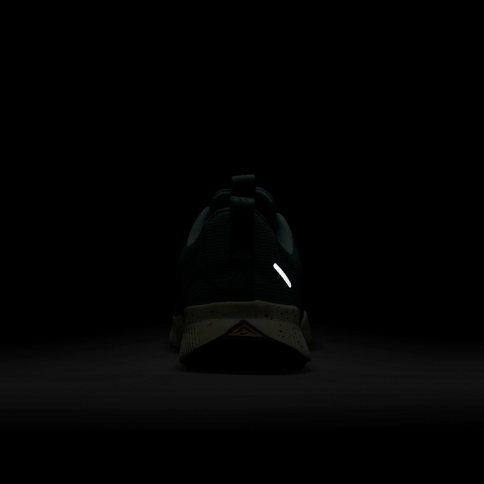 نايكي جونيبر تريل 3 image number 9 نايكي جونيبر تريل 3 image number 9
