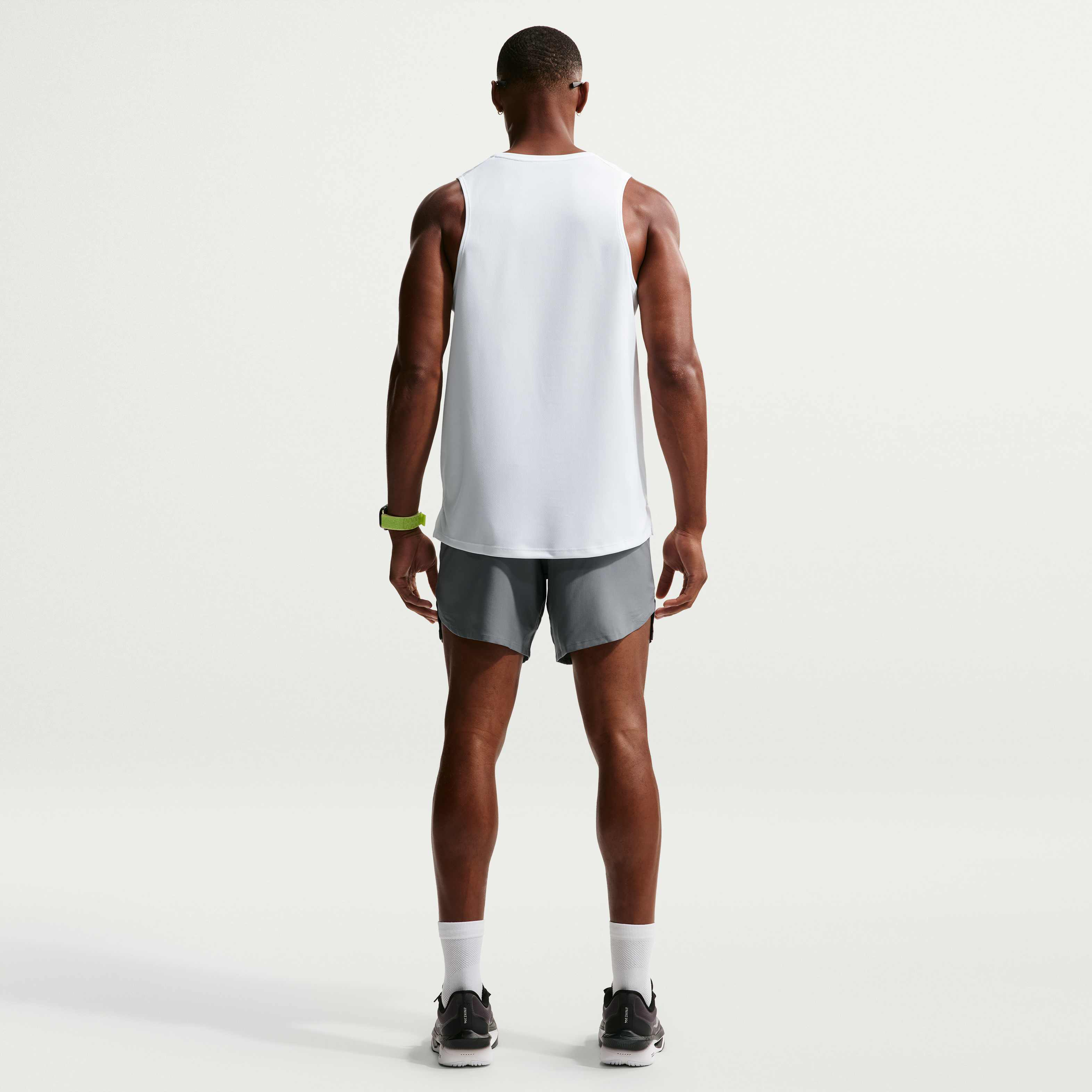 Nike Miler image number 4