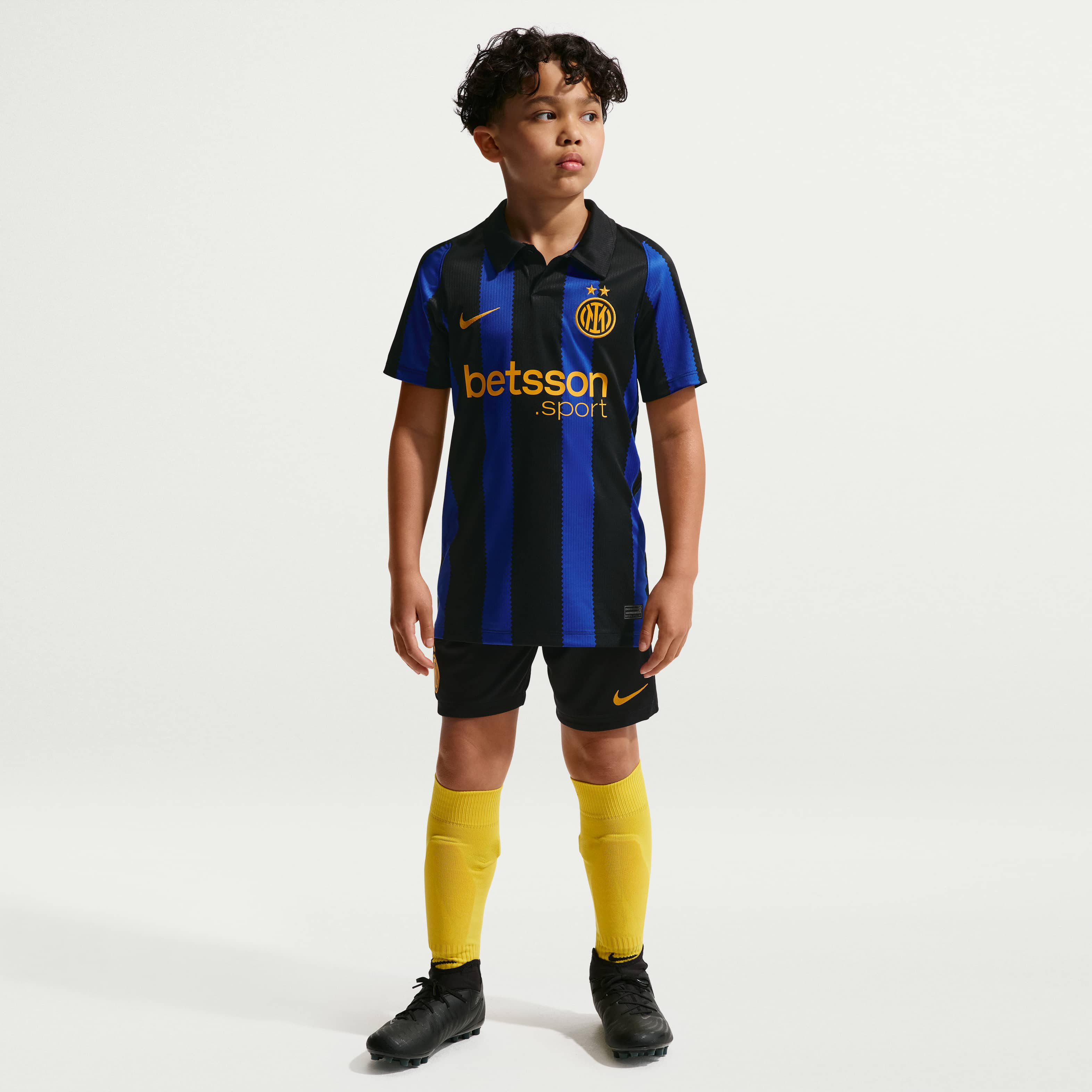 Inter Milan 2026/27 Stadium Home image number 6
