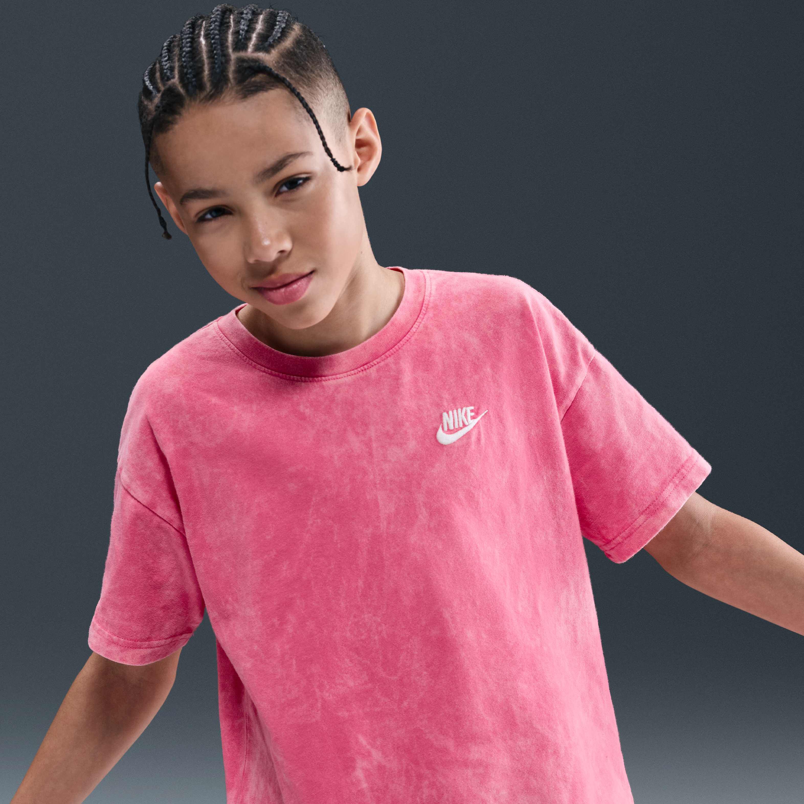 Nike Sportswear Club image number 0