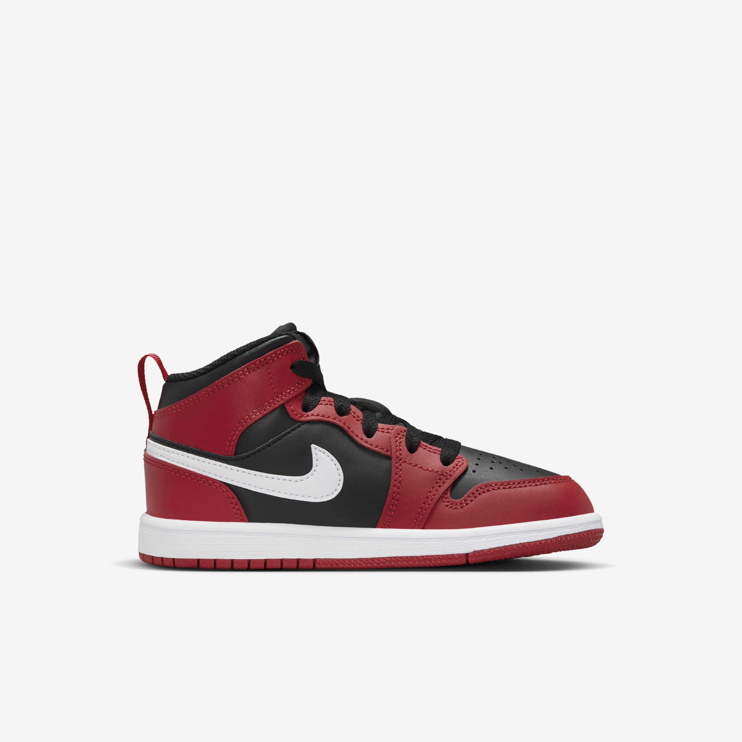 Buy Jordan 1 Mid Younger Kids Shoes Nike Saudi Official