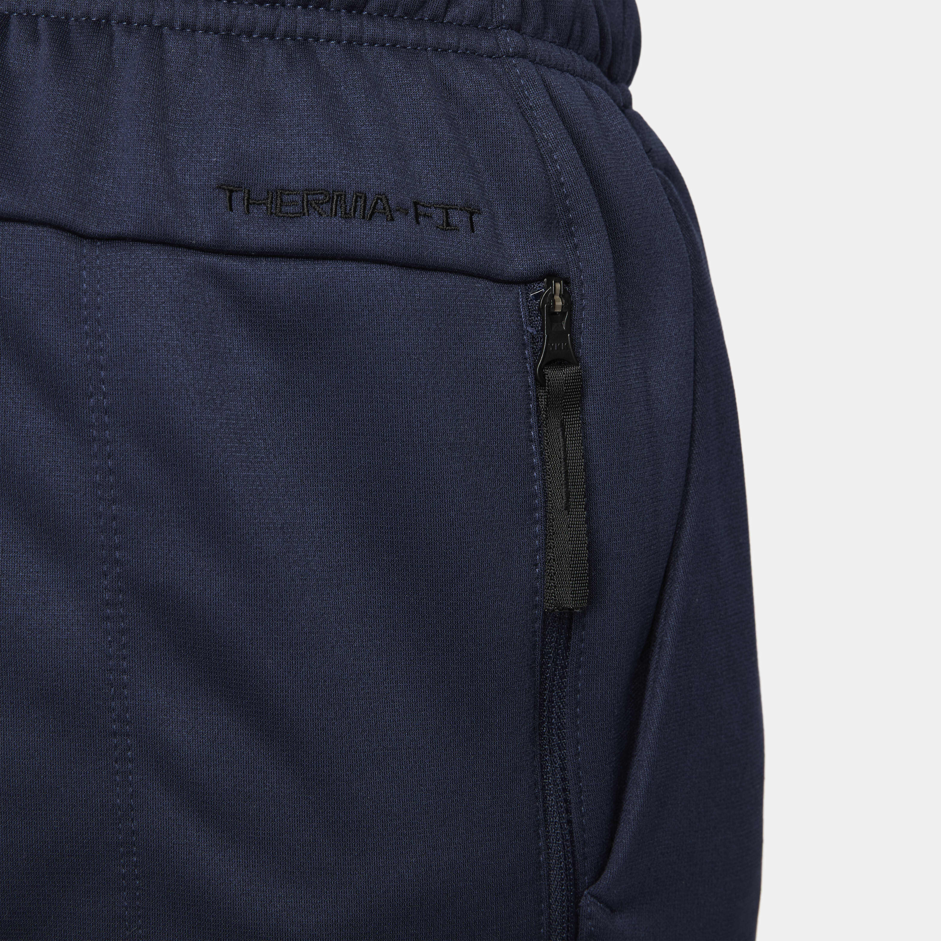 Nike Therma image number 3