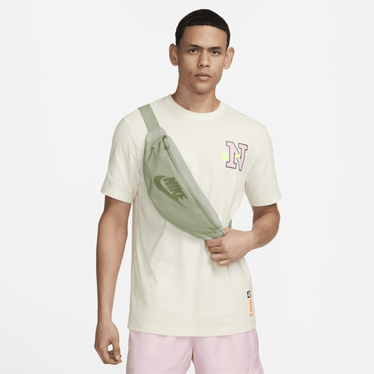 Nike fanny pack sales green