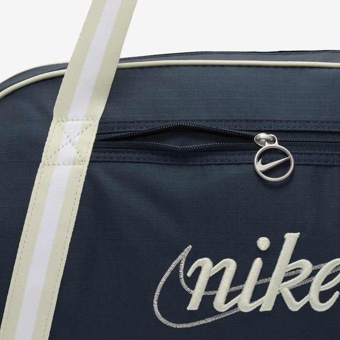 Nike Gym Club image number 6 Nike Gym Club image number 6