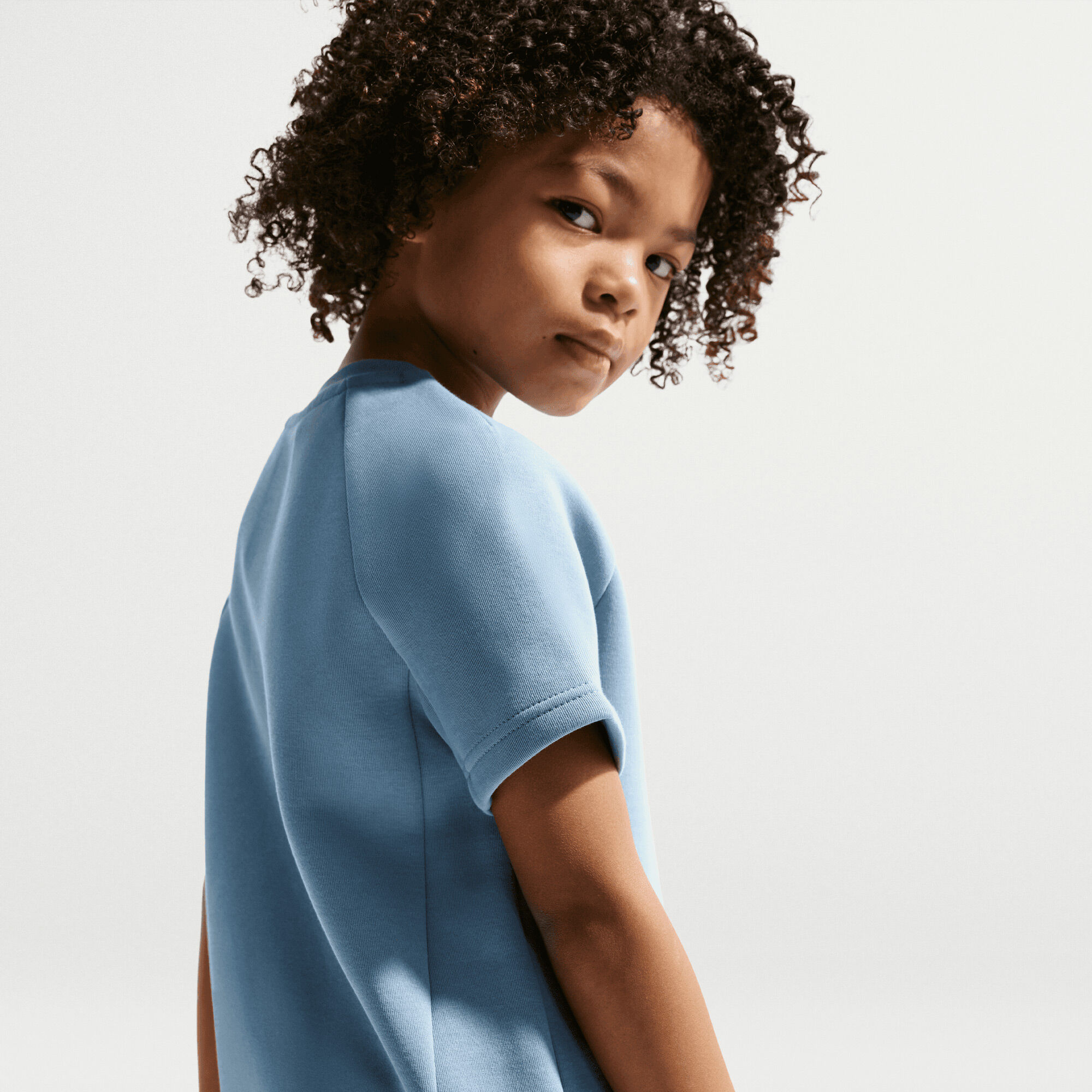 Nike image number 3