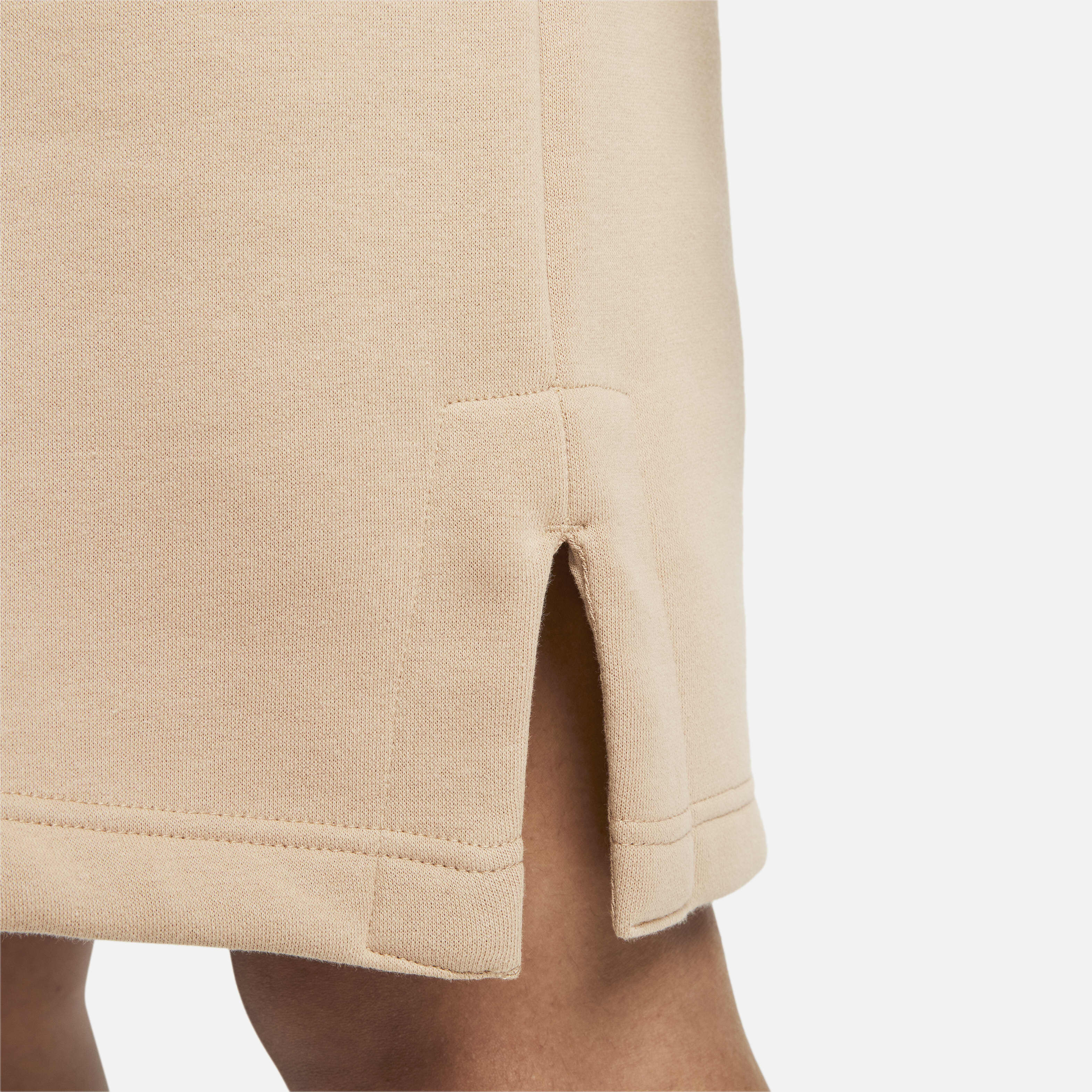 نايكي سبورتسوير فينكس فليس image number 3