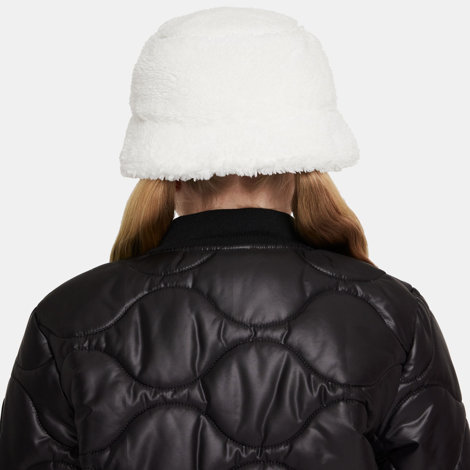 Nike Cozy Sherpa Apex Bucket Hat image number 3