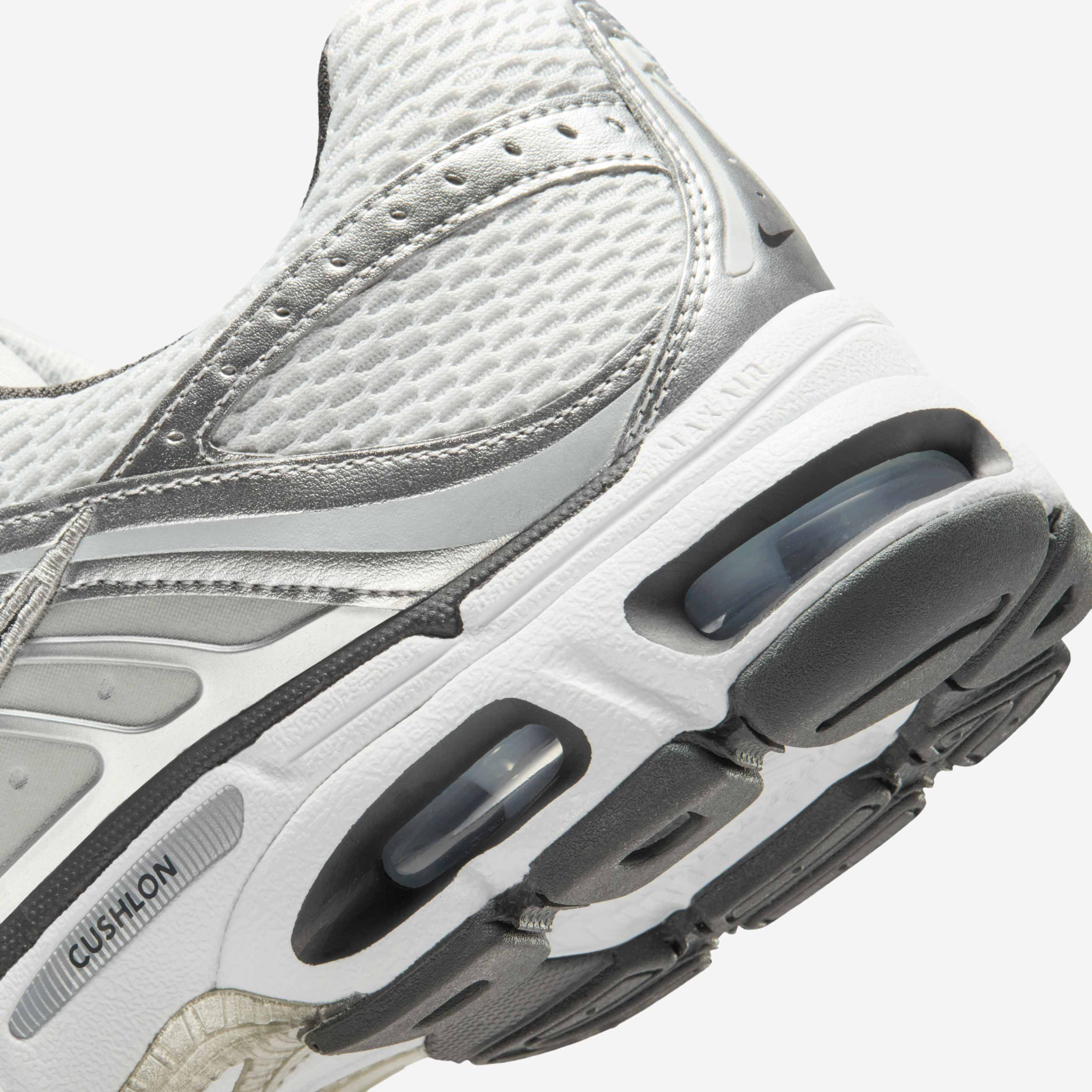 Nike Air Max Moto 2K image number 7