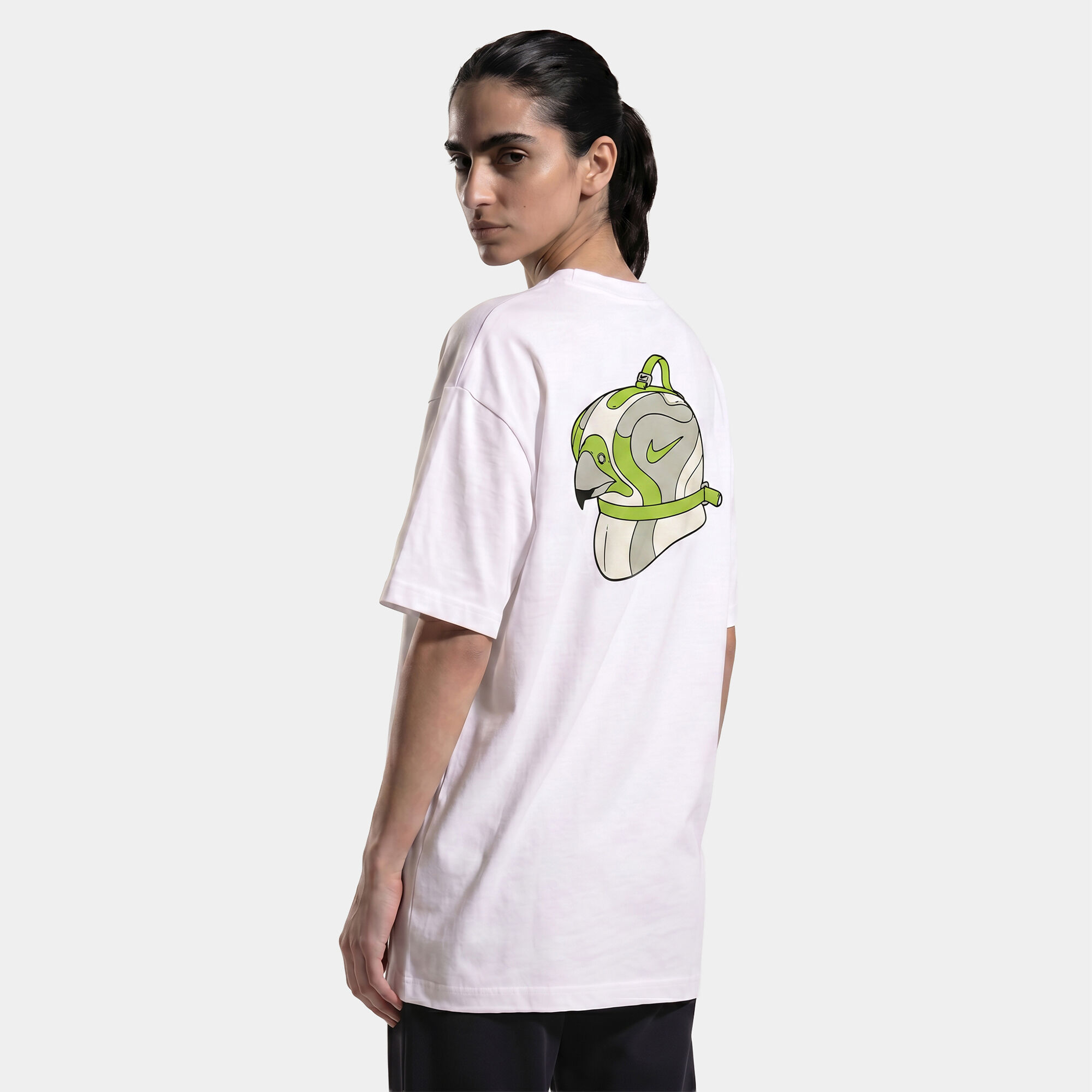 نايكي سبورتسوير بريميوم ايسنشالز - ايجل image number 0