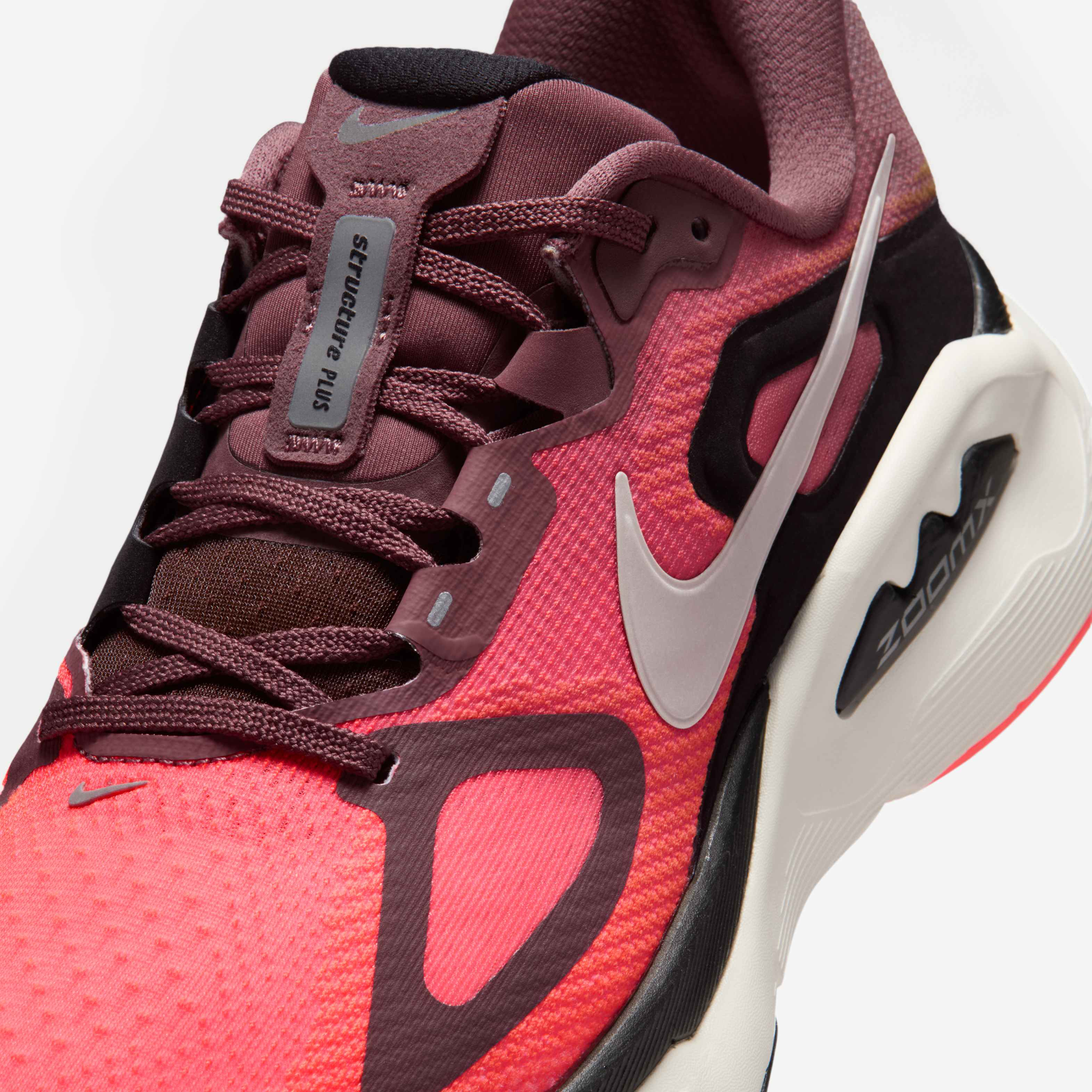 نايكي ستراكشر بلاس image number 6