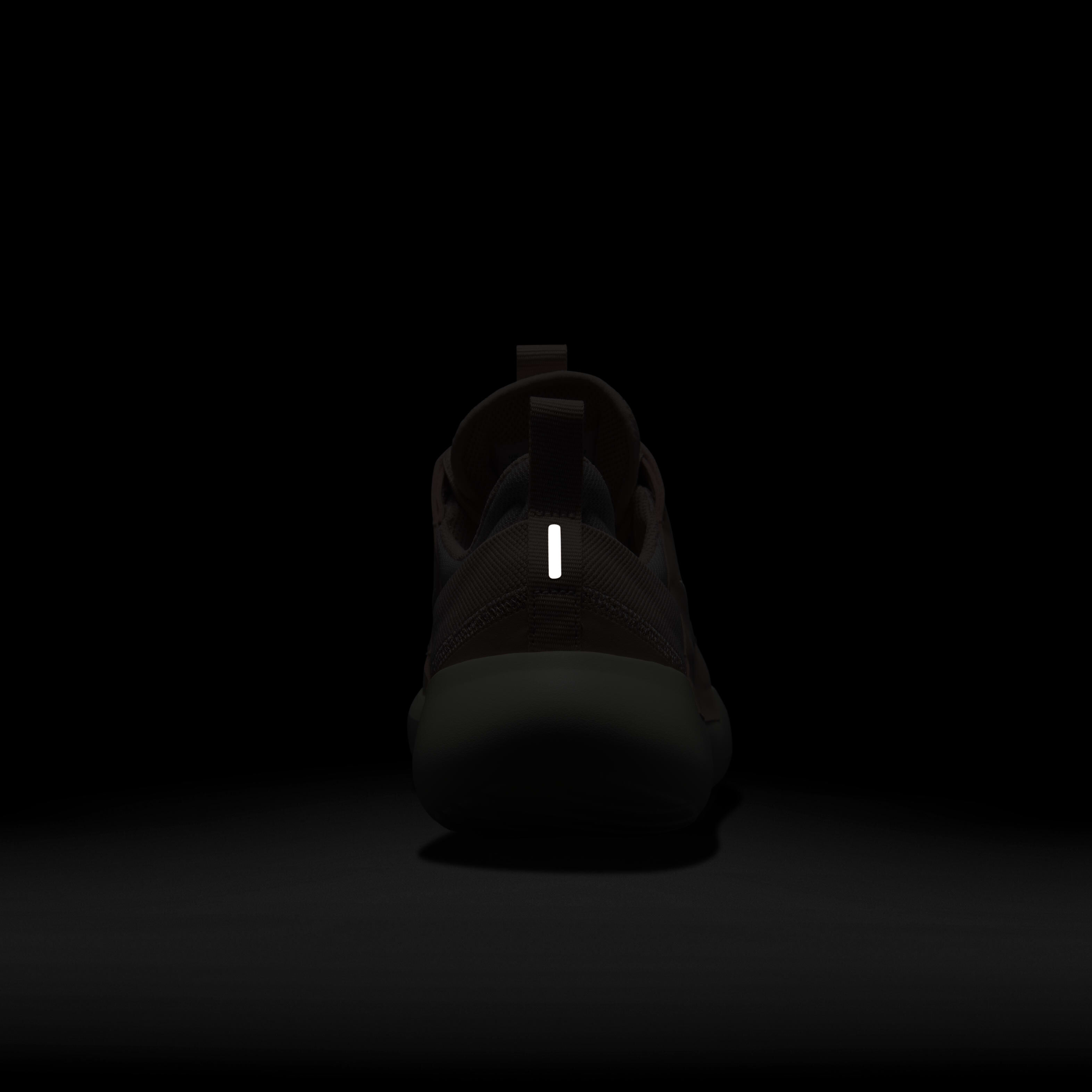 Nike E-Series AD image number 8