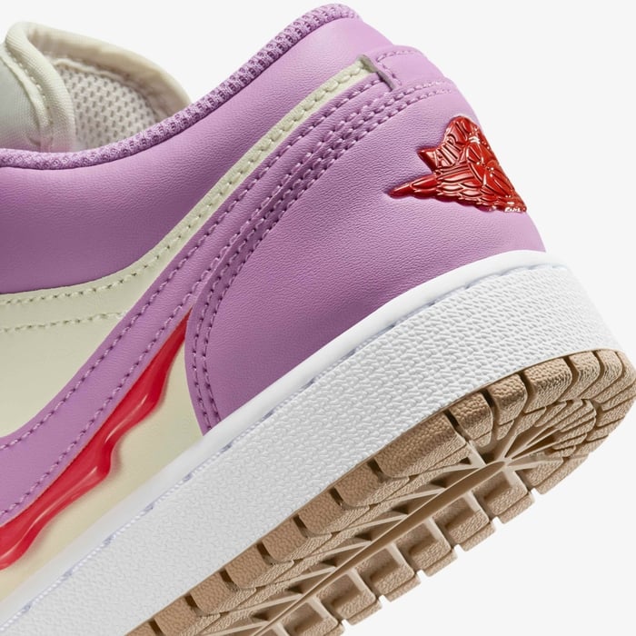 Air Jordan 1 Low SE image number 7 Air Jordan 1 Low SE image number 7