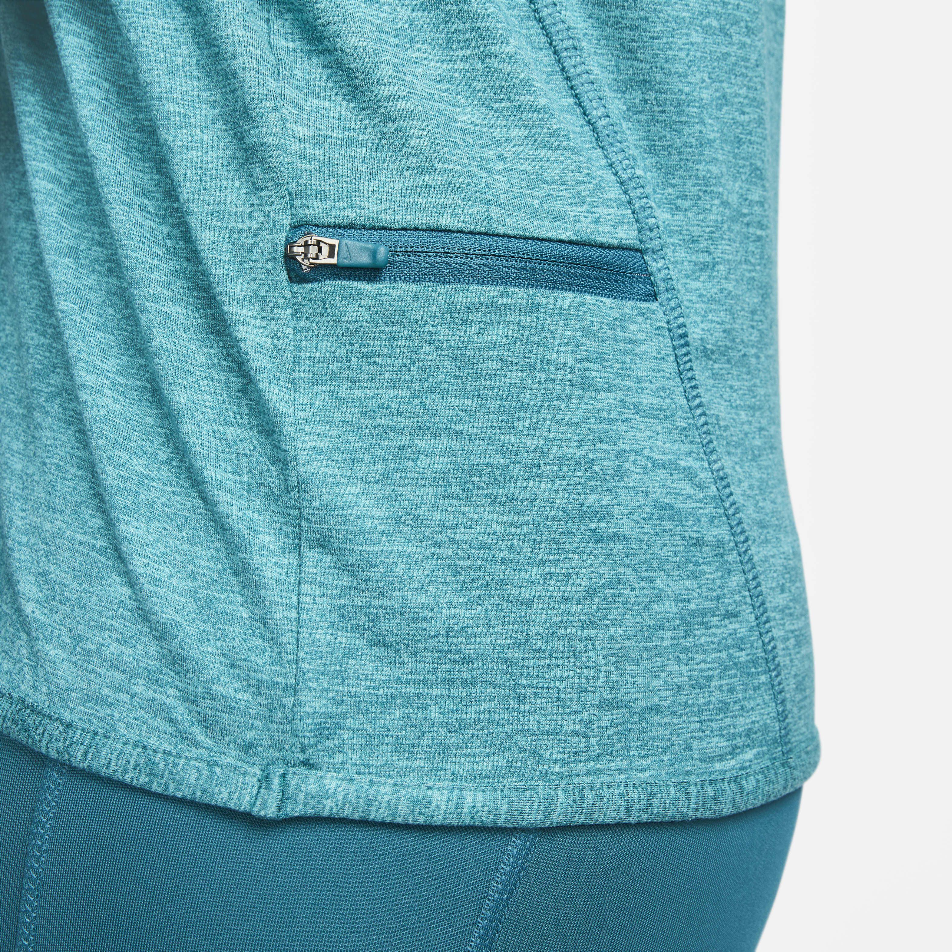 Nike Dri-FIT Swift UV image number 4