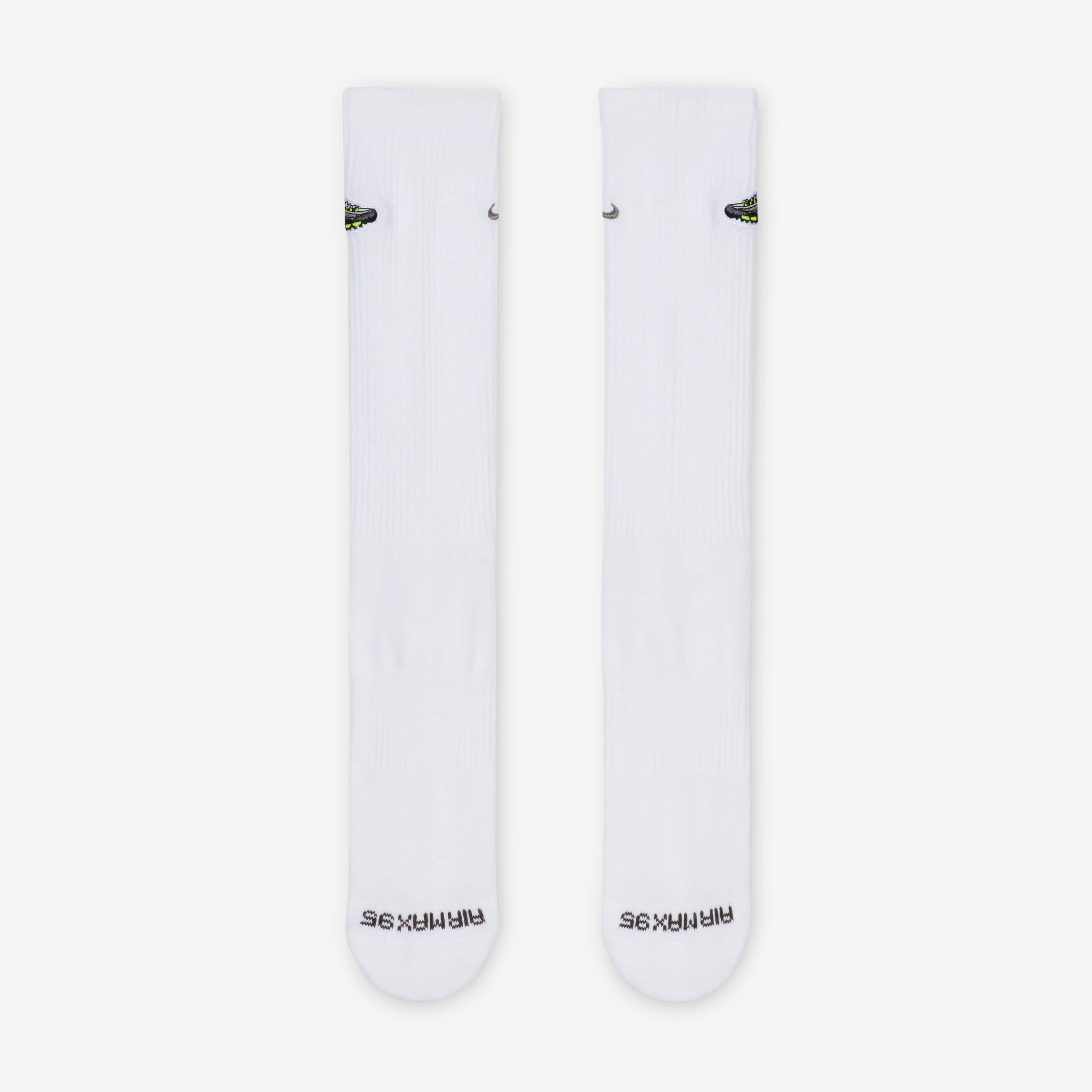 نايكي ايفريداي بلس كوشيند image number 1