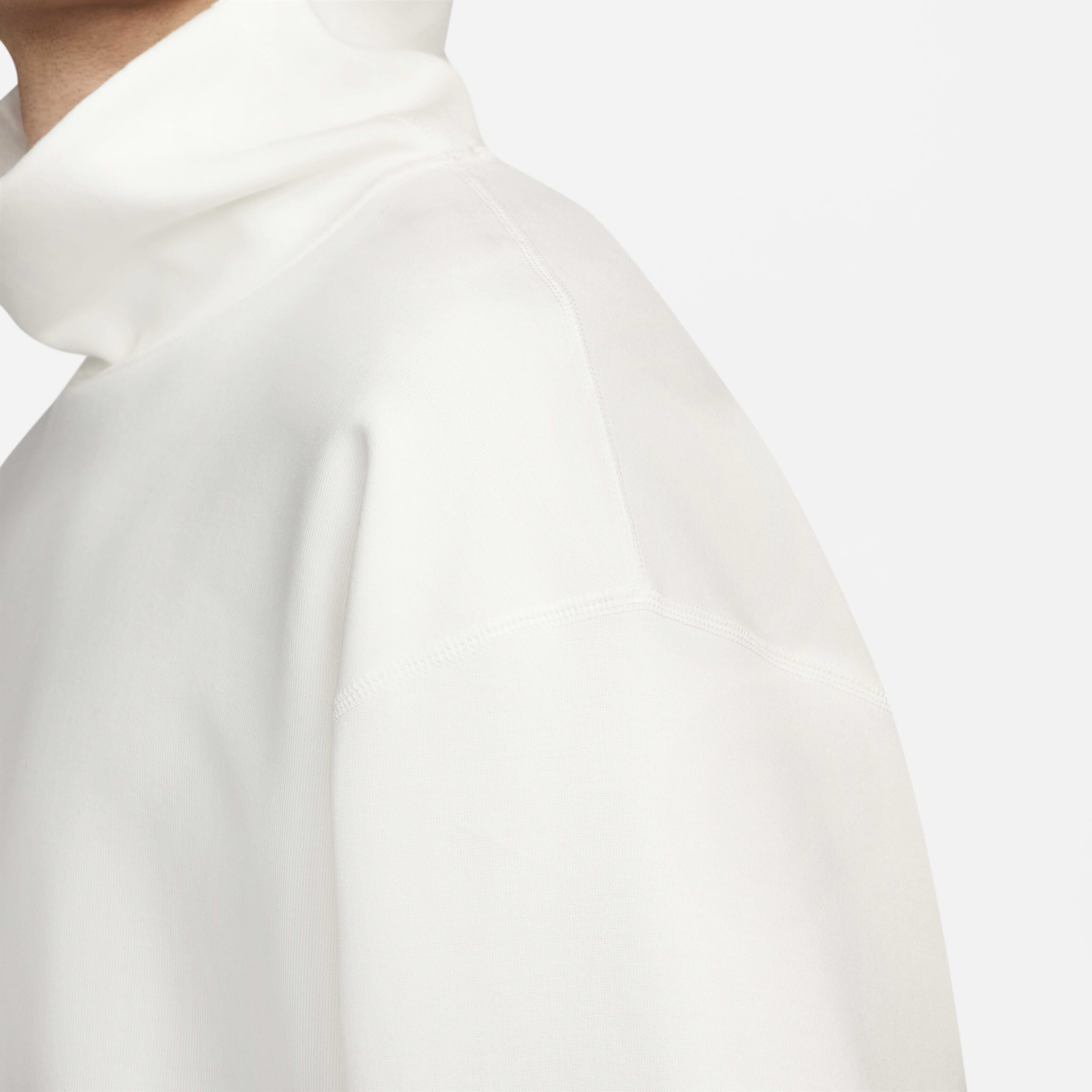 Nike Sportswear Tech Fleece Re-Imagined image number 3
