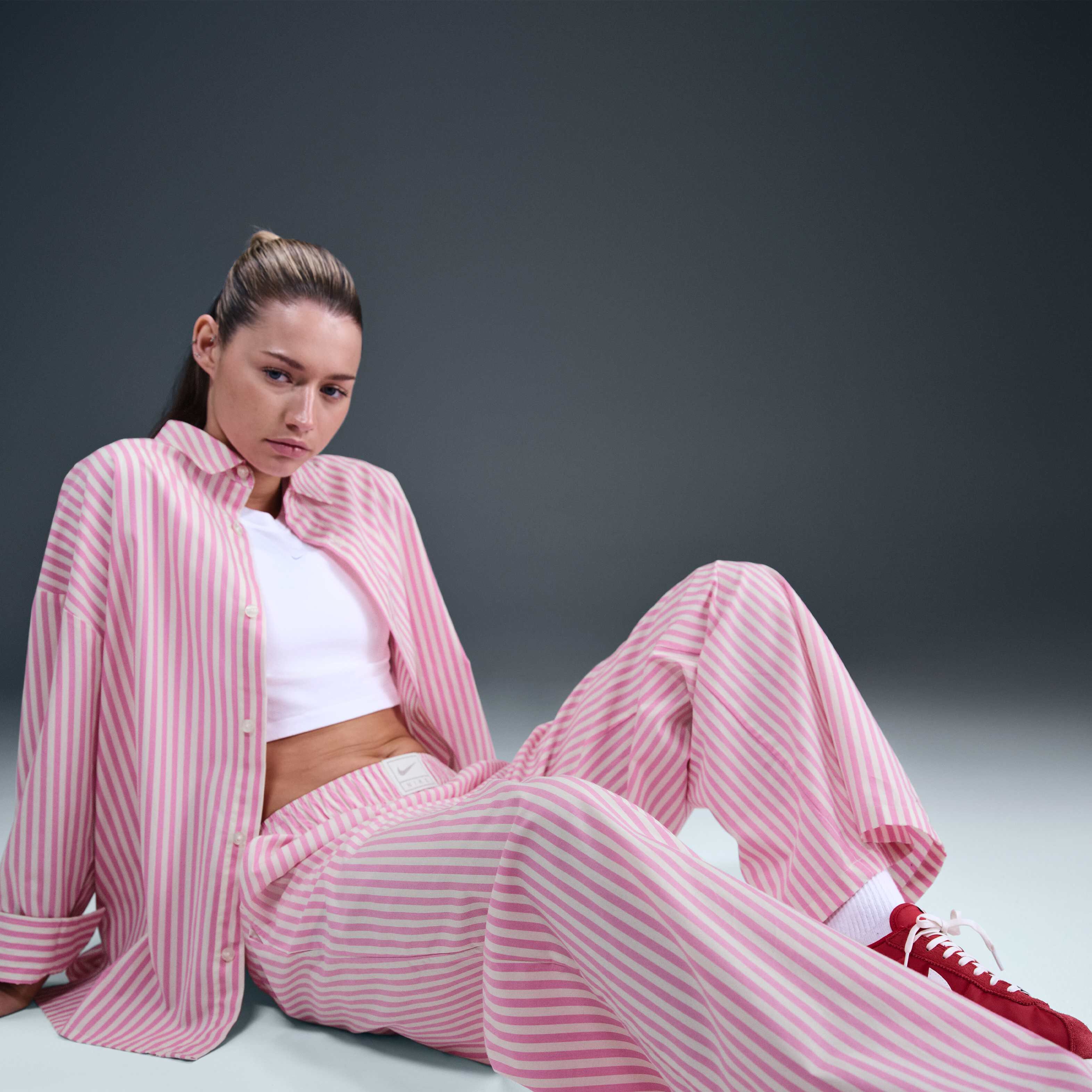 نايكي سبورتسوير تشيل بوبلين image number 4