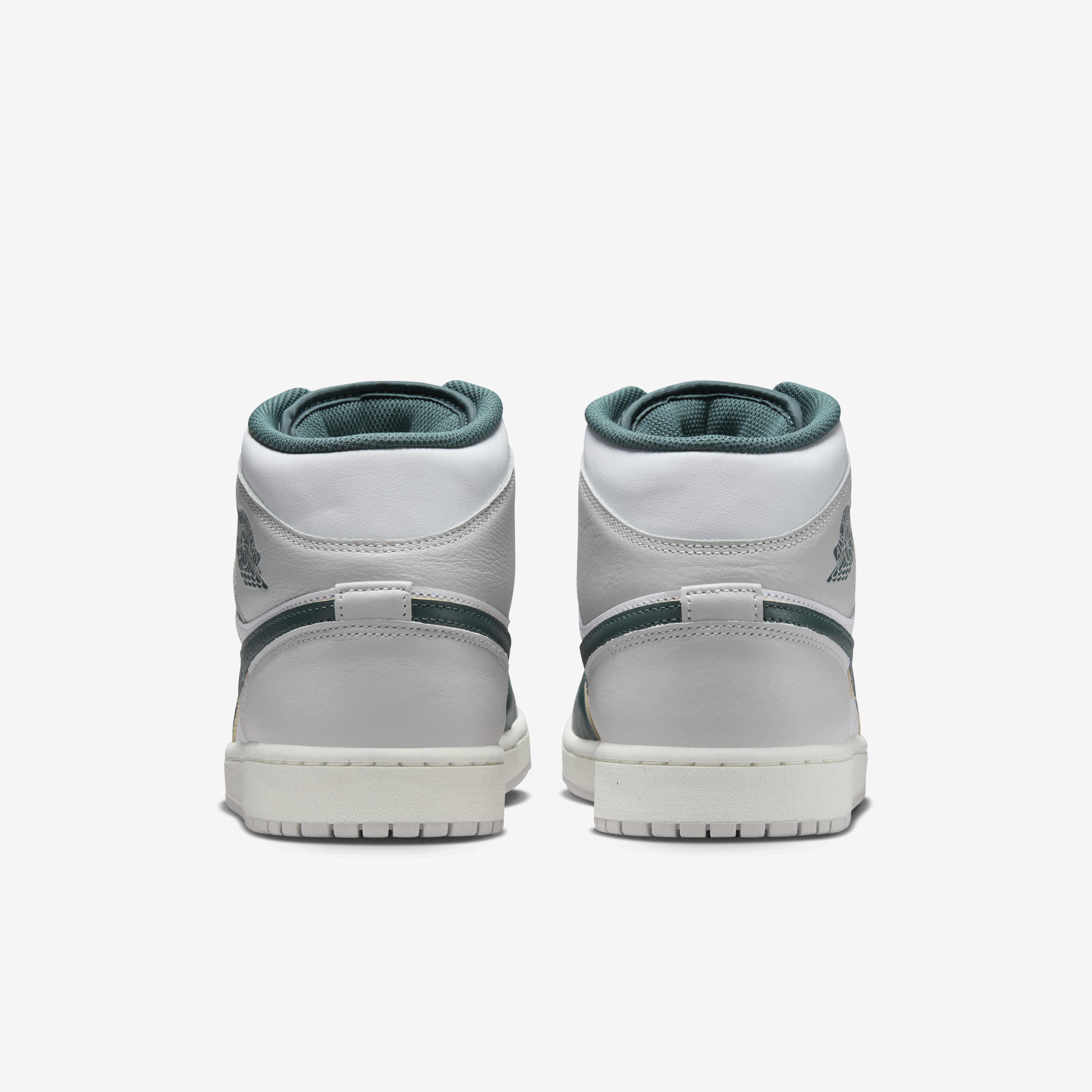 Air Jordan 1 Mid SE image number 5