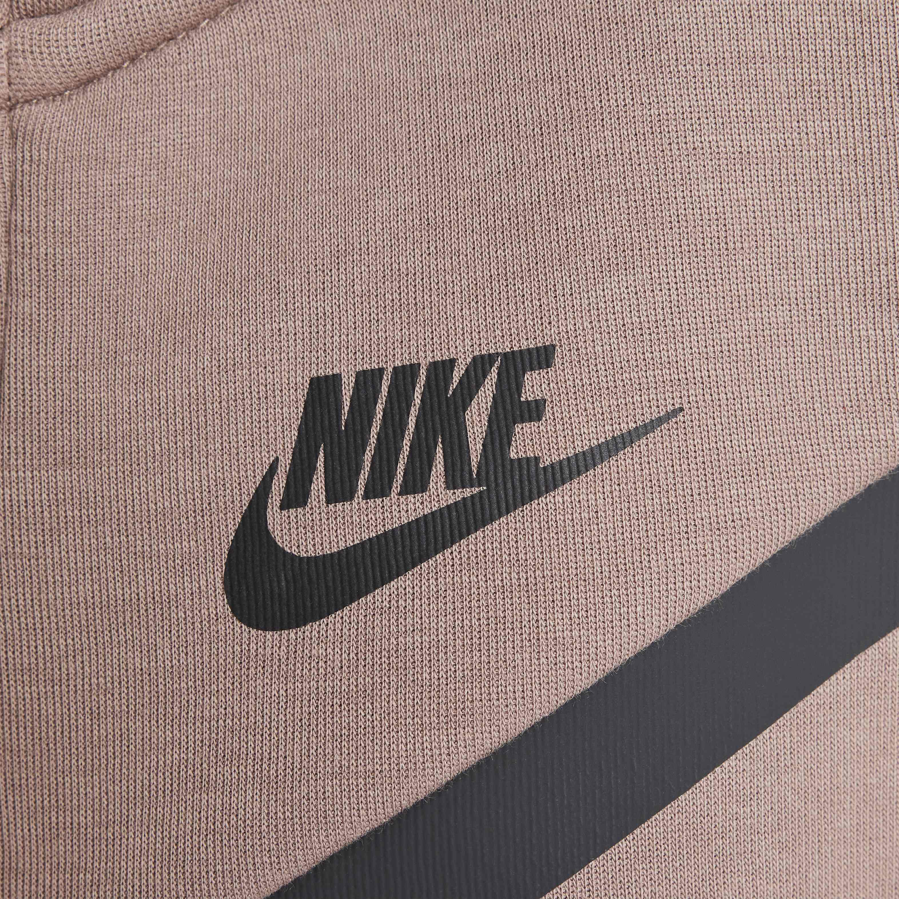 Nike Sportswear Tech Fleece image number 3