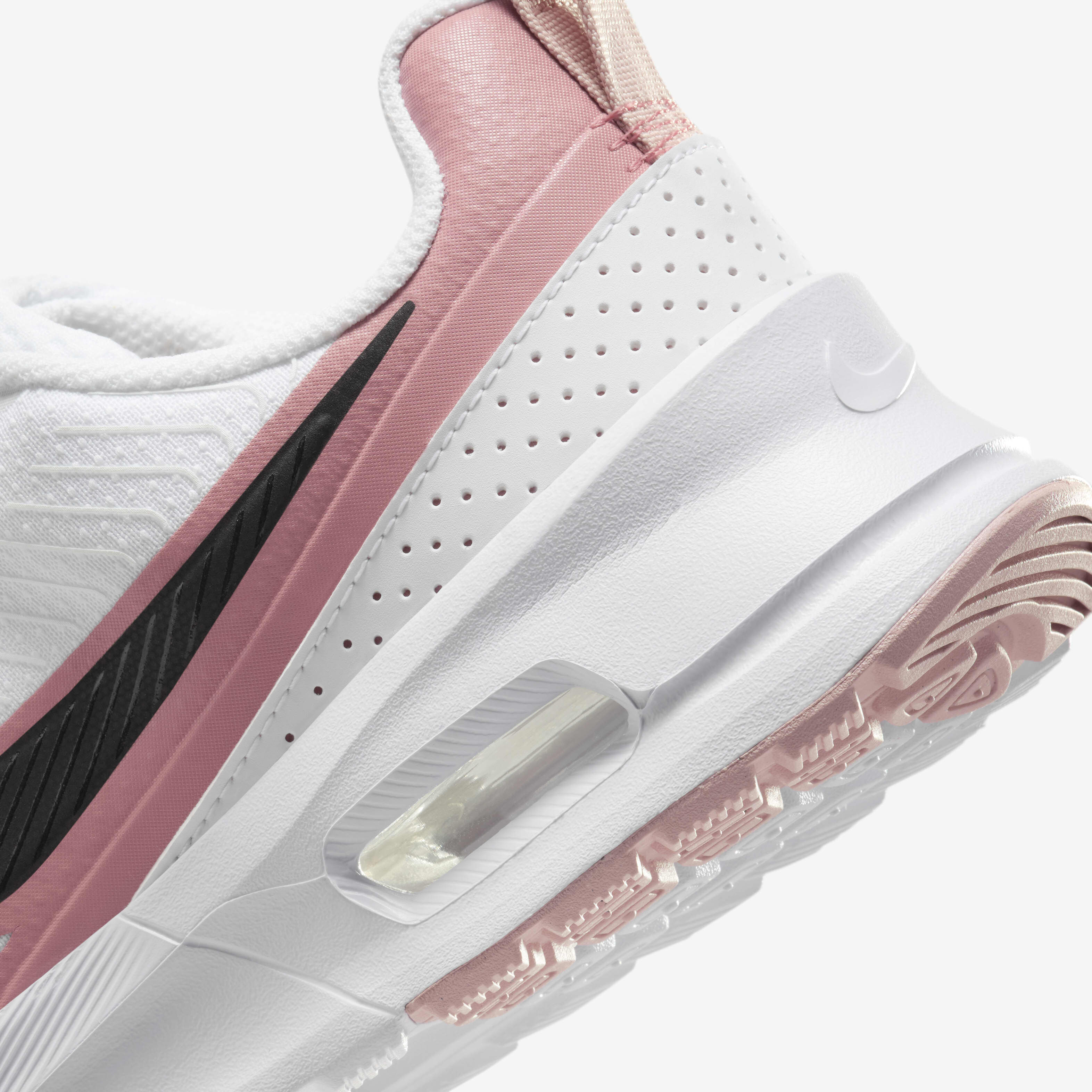 Buy Nike Air Max Nuaxis Women s Shoes Nike Saudi Official