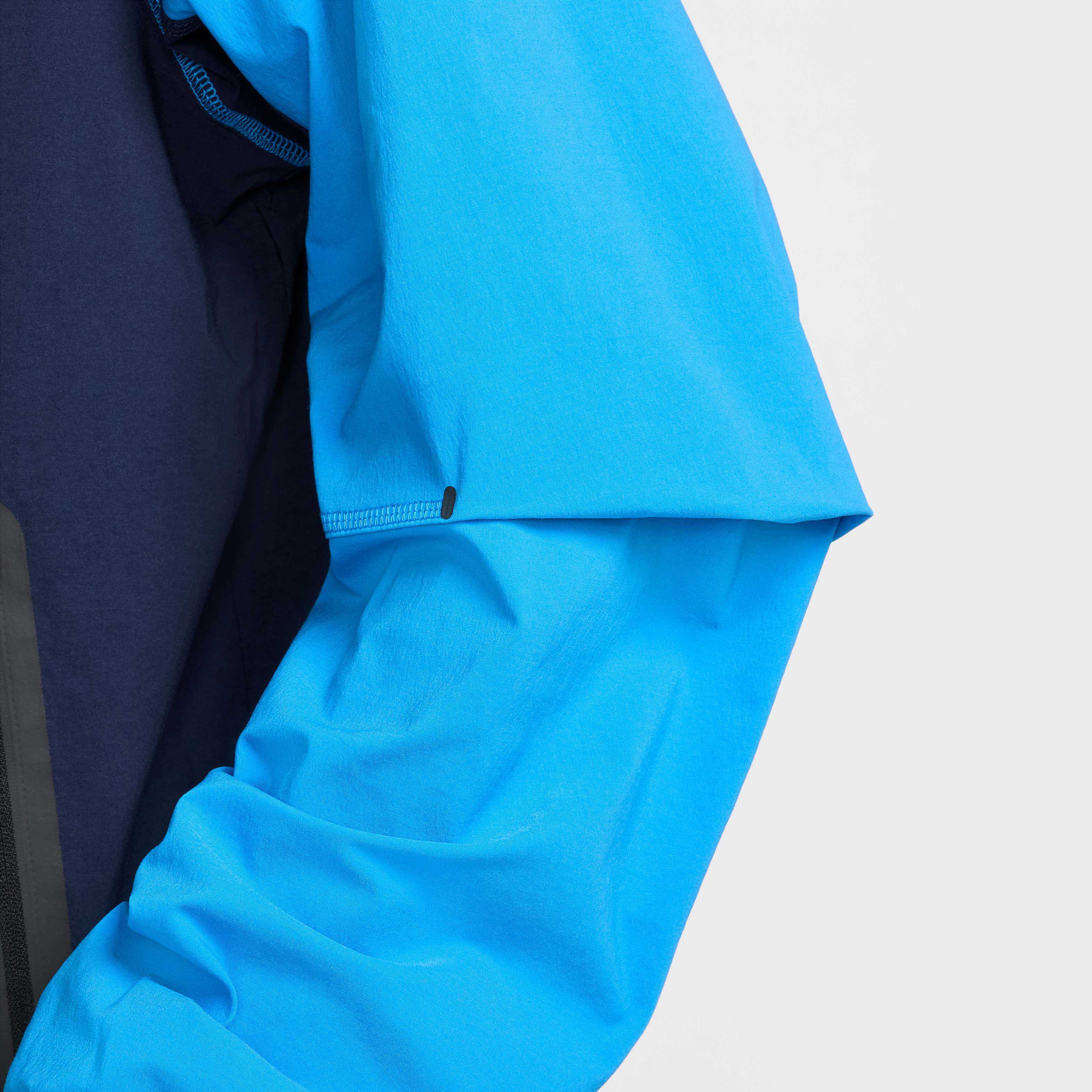 Nike Tech image number 6