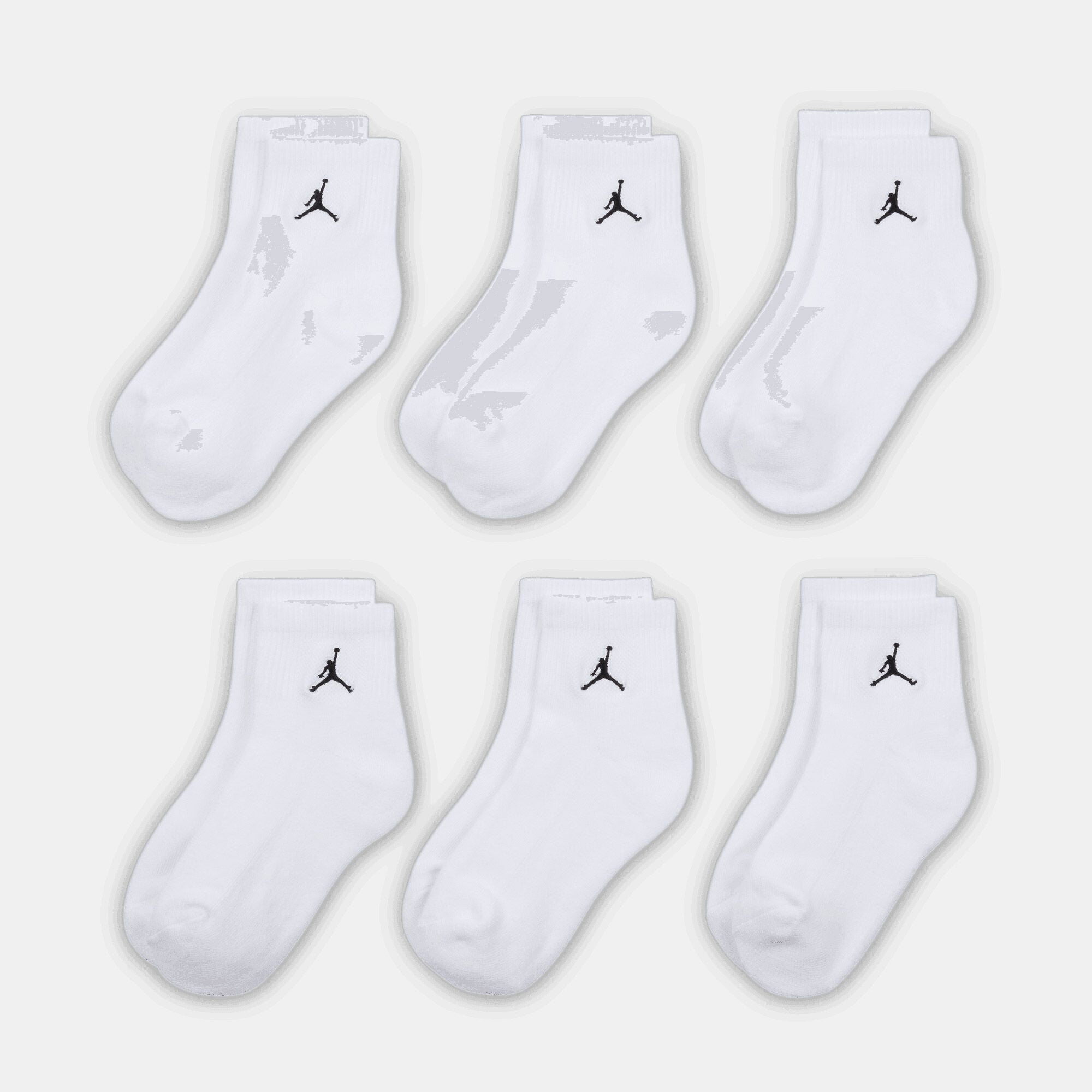 Jordan Everyday Essentials image number 0