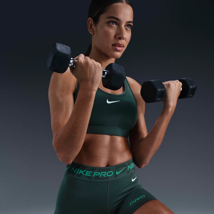 Nike Pro image number 4 Nike Pro image number 4