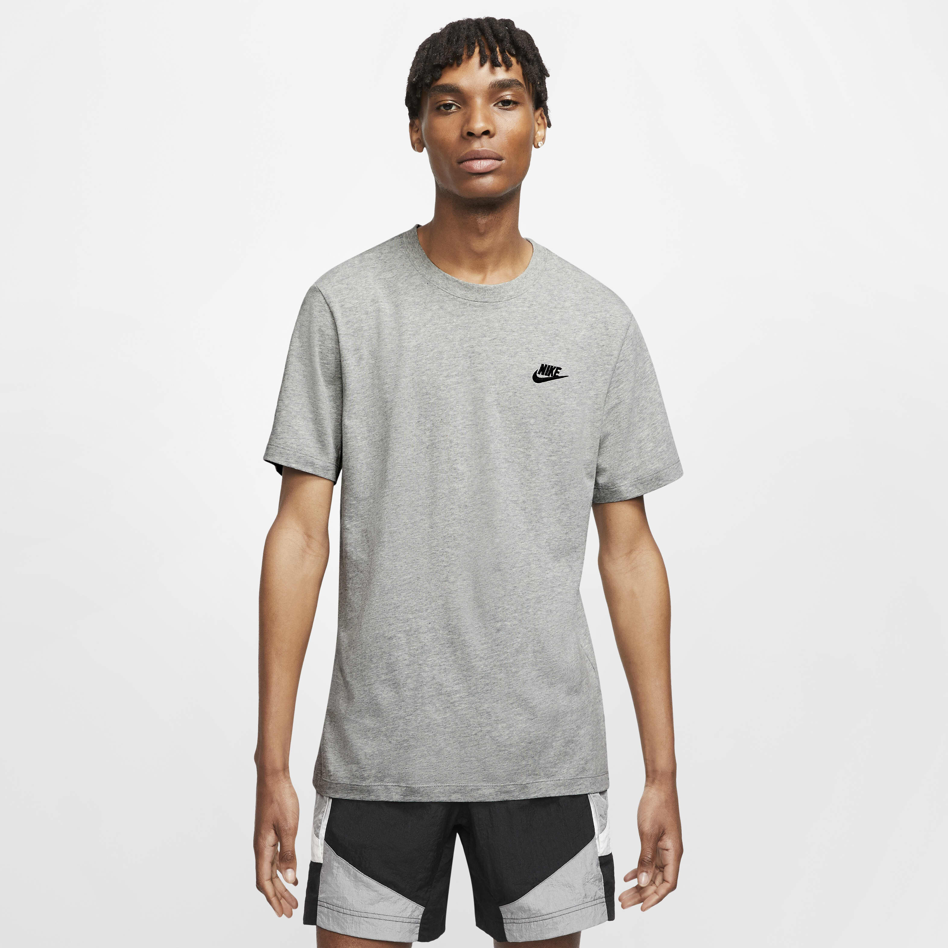 Nike sportswear men's club embroidered futura tee cheap