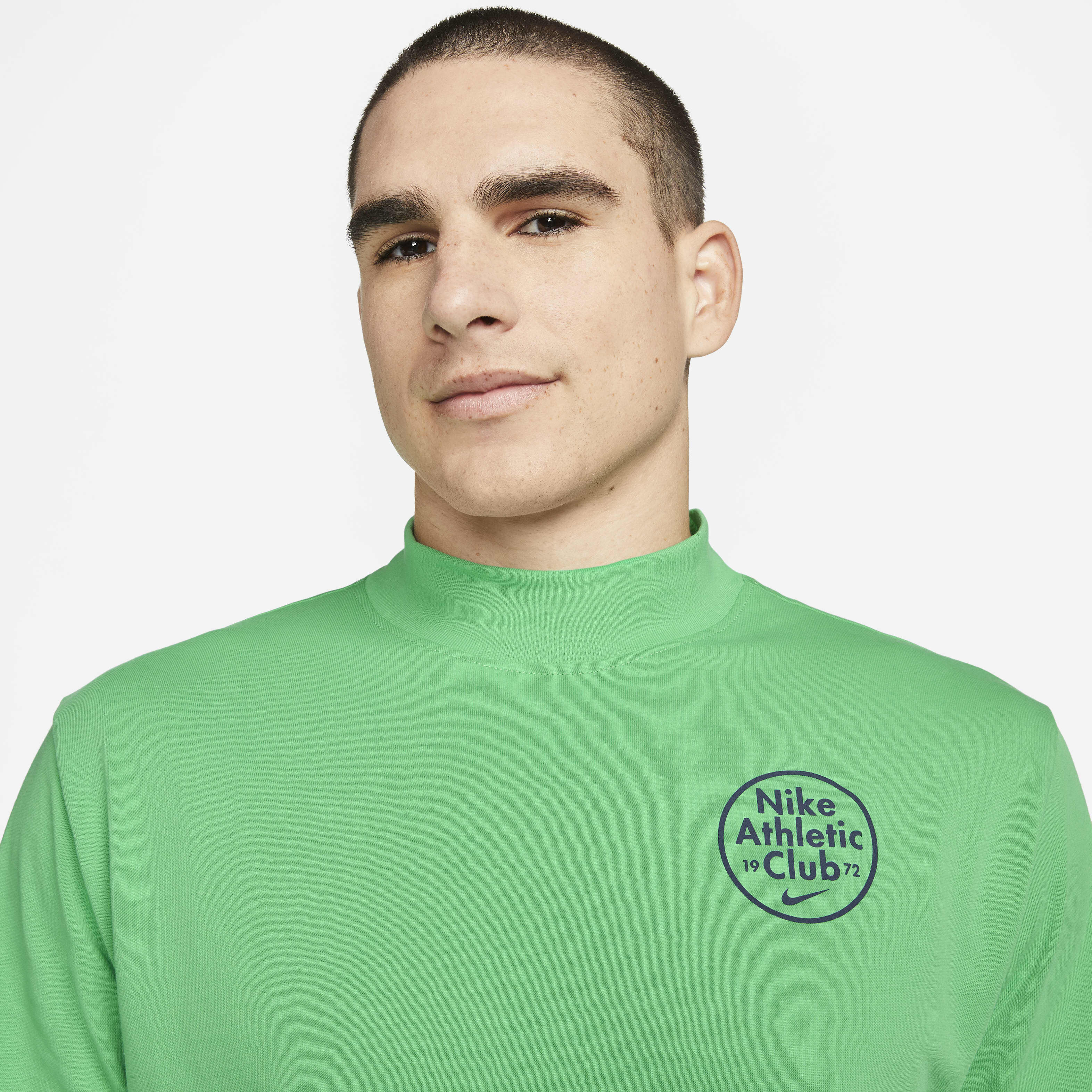 نايكي سبورتسوير تريند image number 2