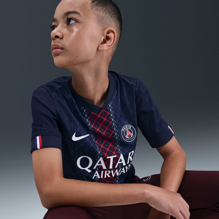 Paris Saint-Germain 2025/26 Match Home image number 2 Paris Saint-Germain 2025/26 Match Home image number 2