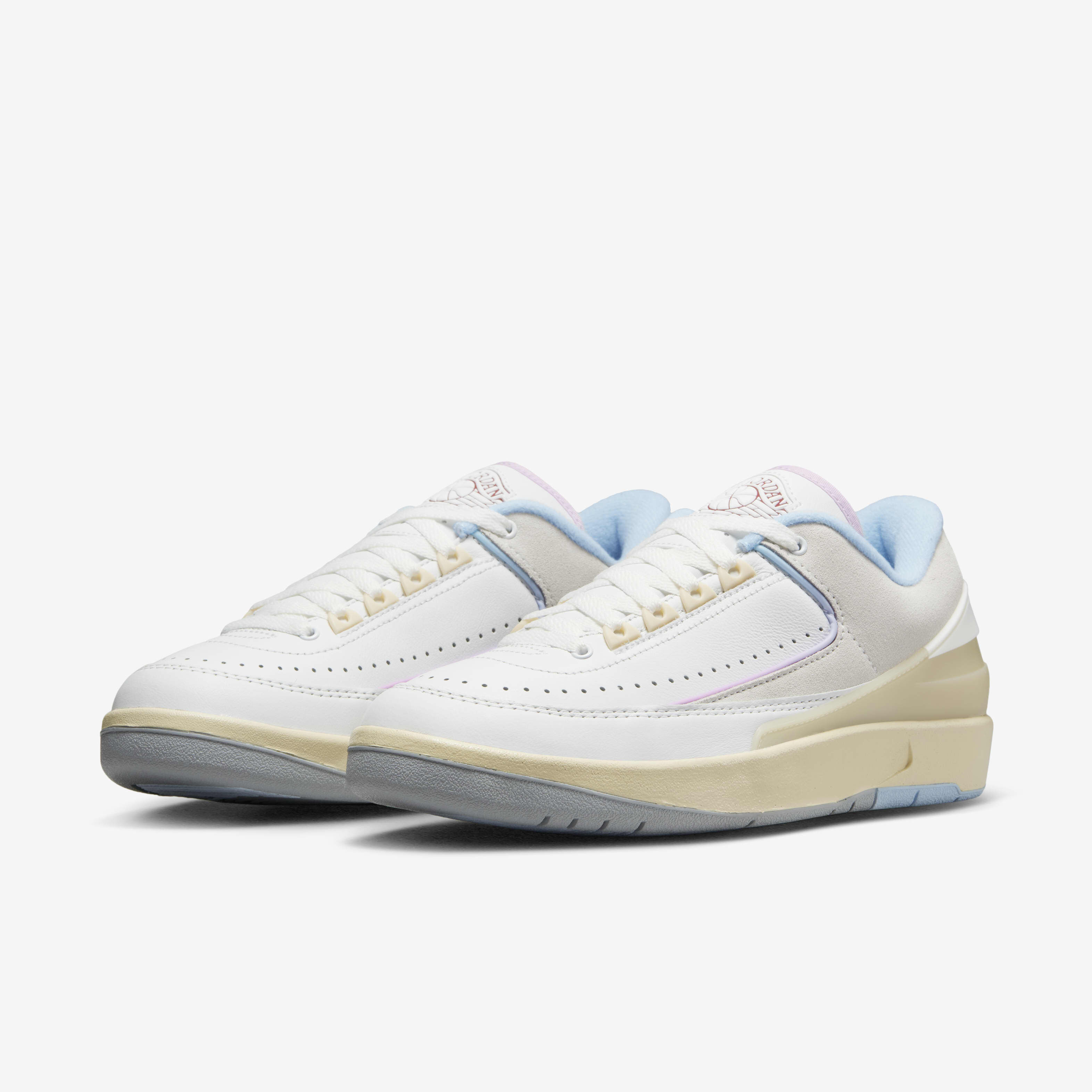 Air Jordan 2 Retro Low image number 4