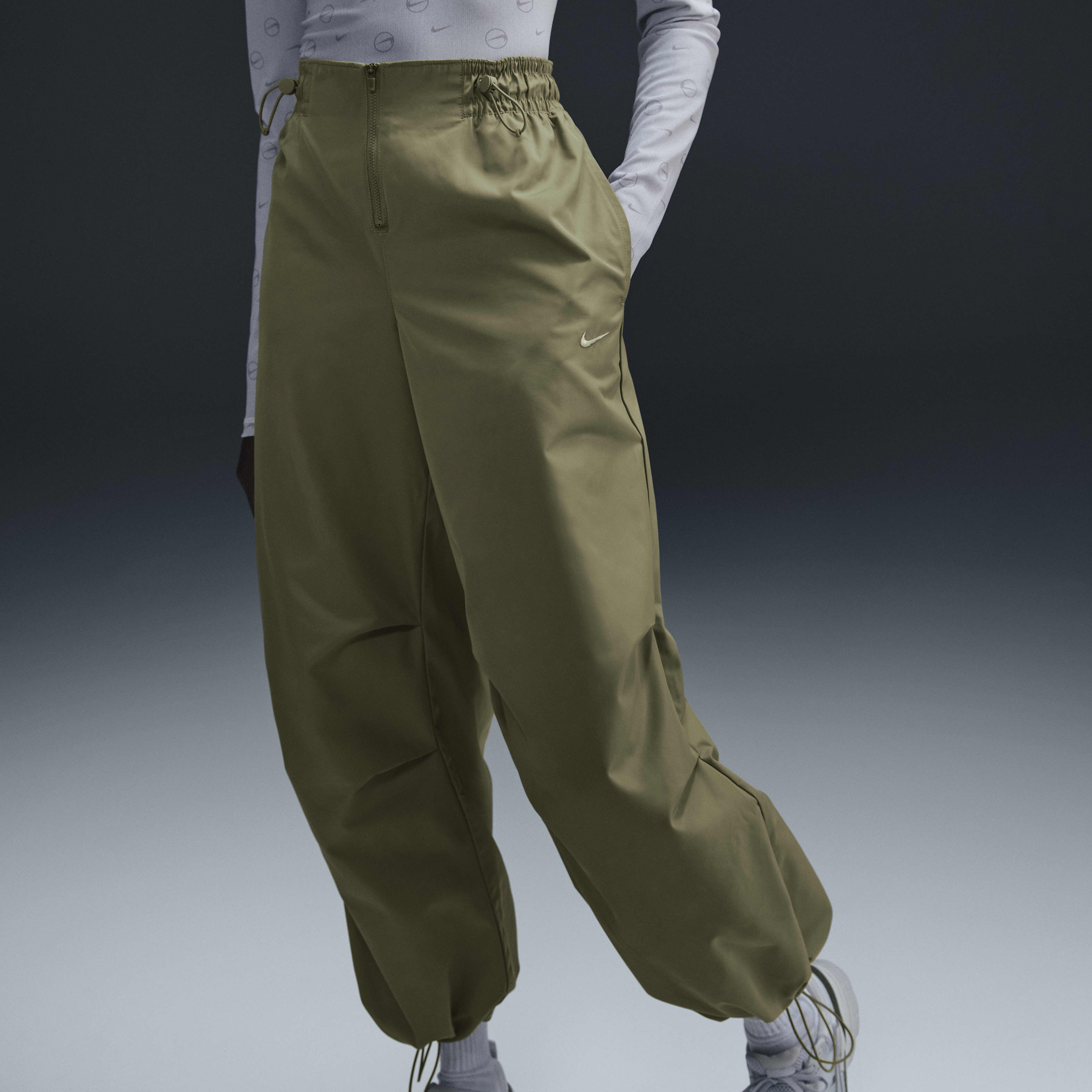 نايكي سبورتسوير image number 1