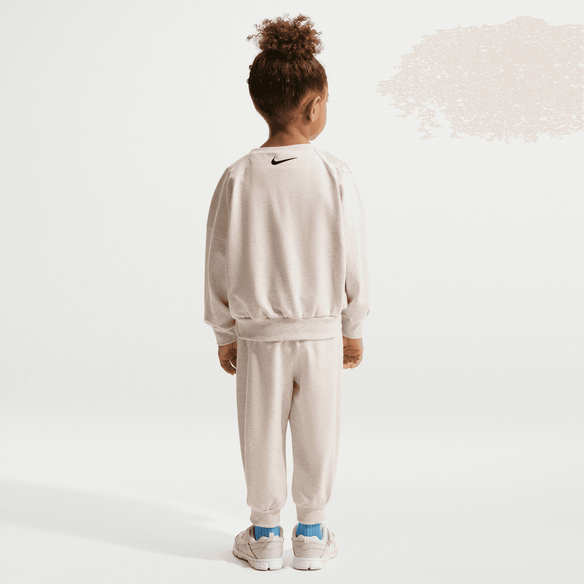 Nike E1D1 image number 1