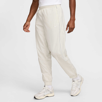 Nike Solo Swoosh