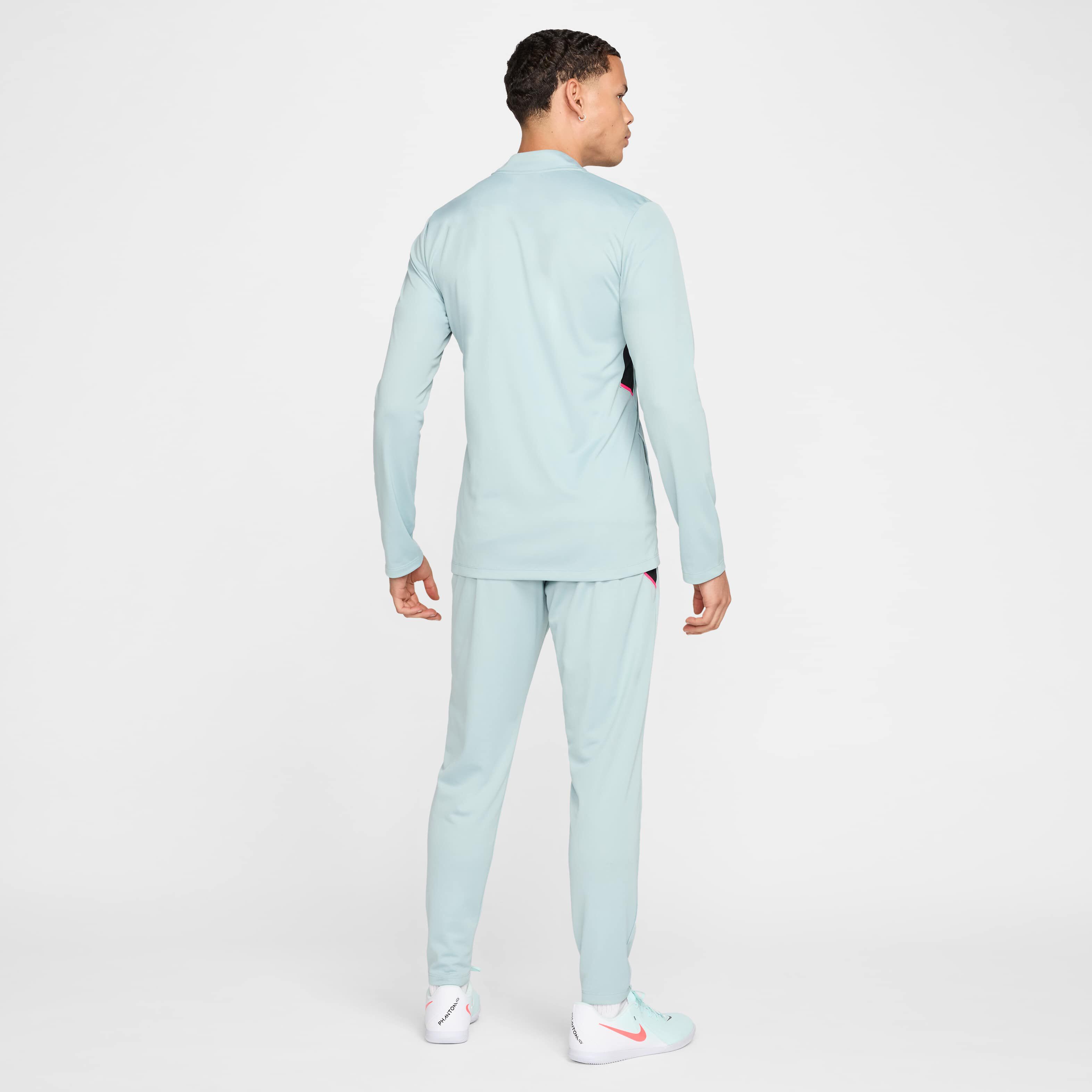 Nike Academy image number 1