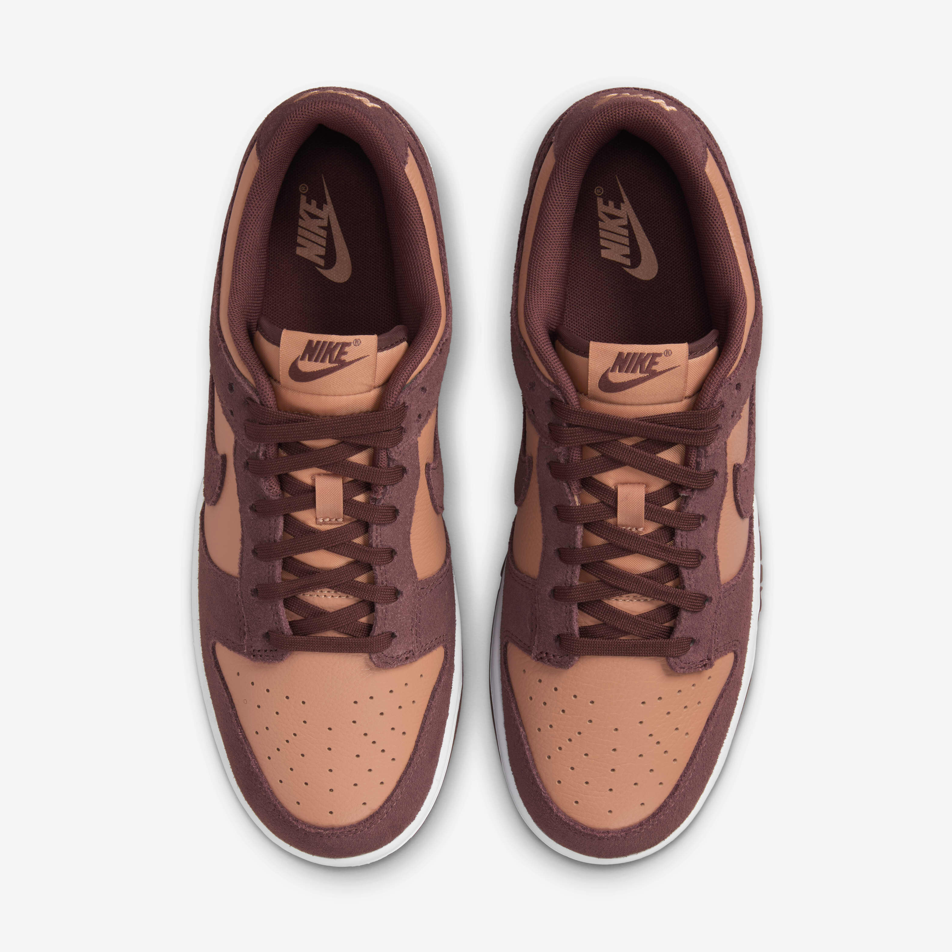 Leather nike dunks online