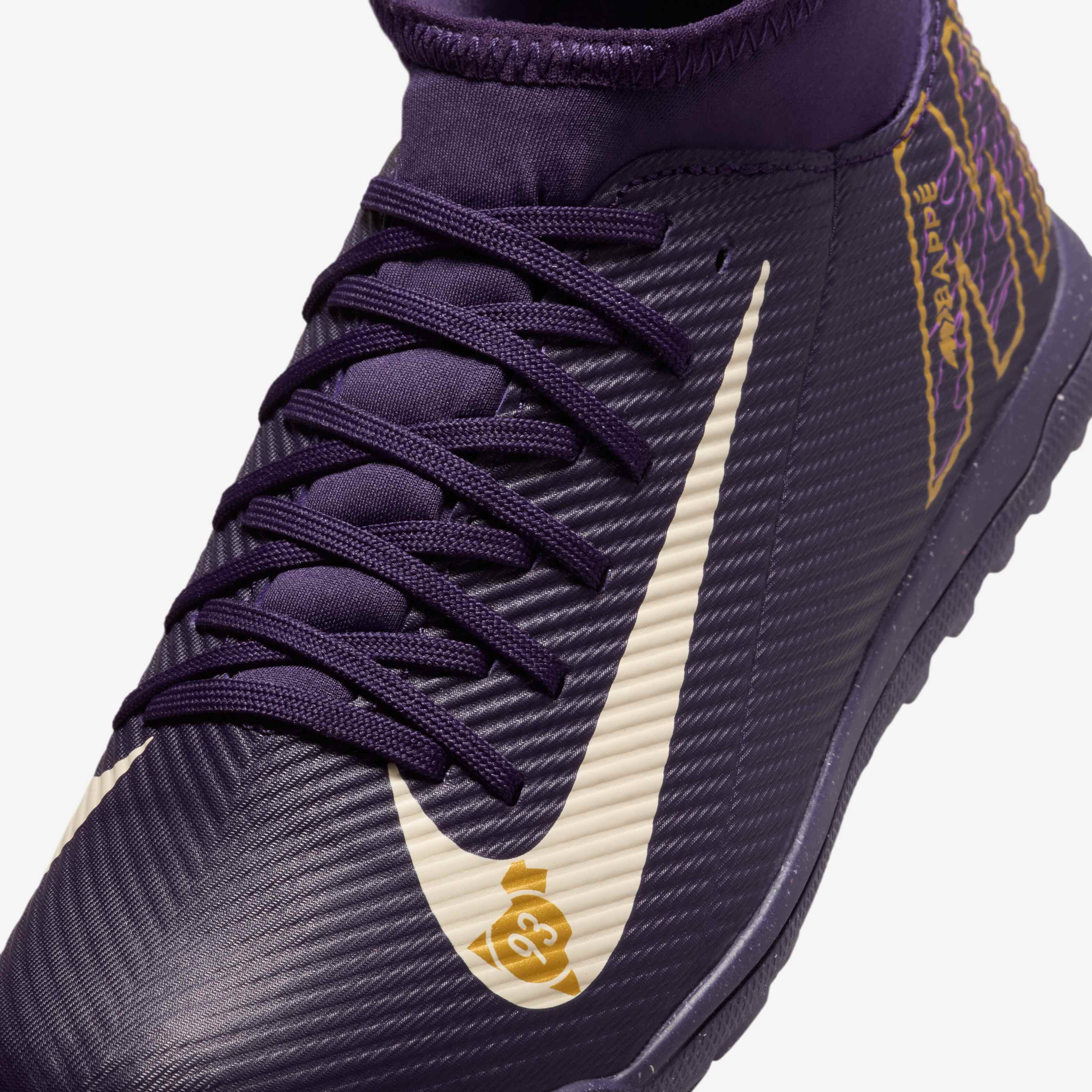 Nike Jr. Mercurial Superfly 10 Club 'Kylian Mbapp&eacute;' image number 6