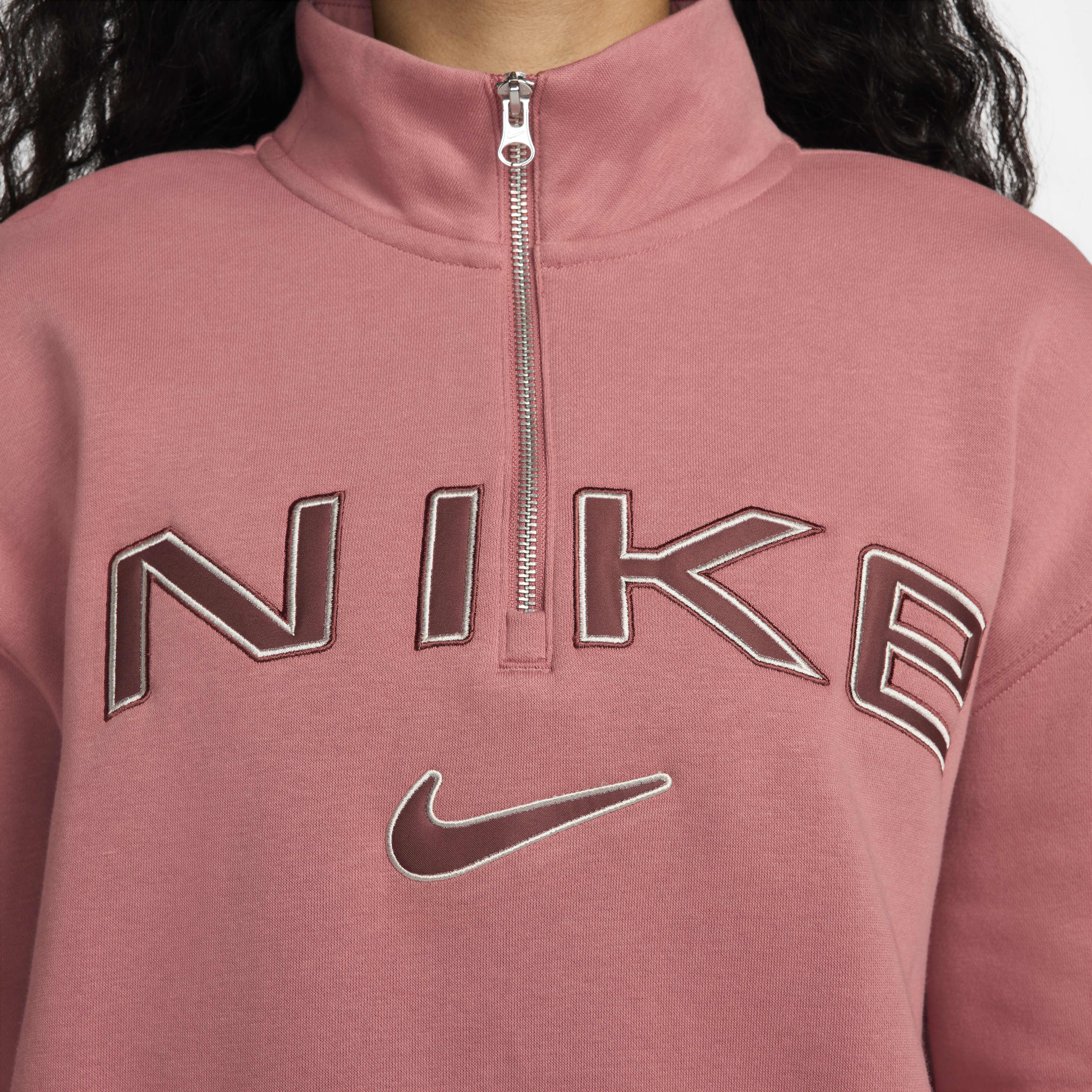 Rose gold nike top shop