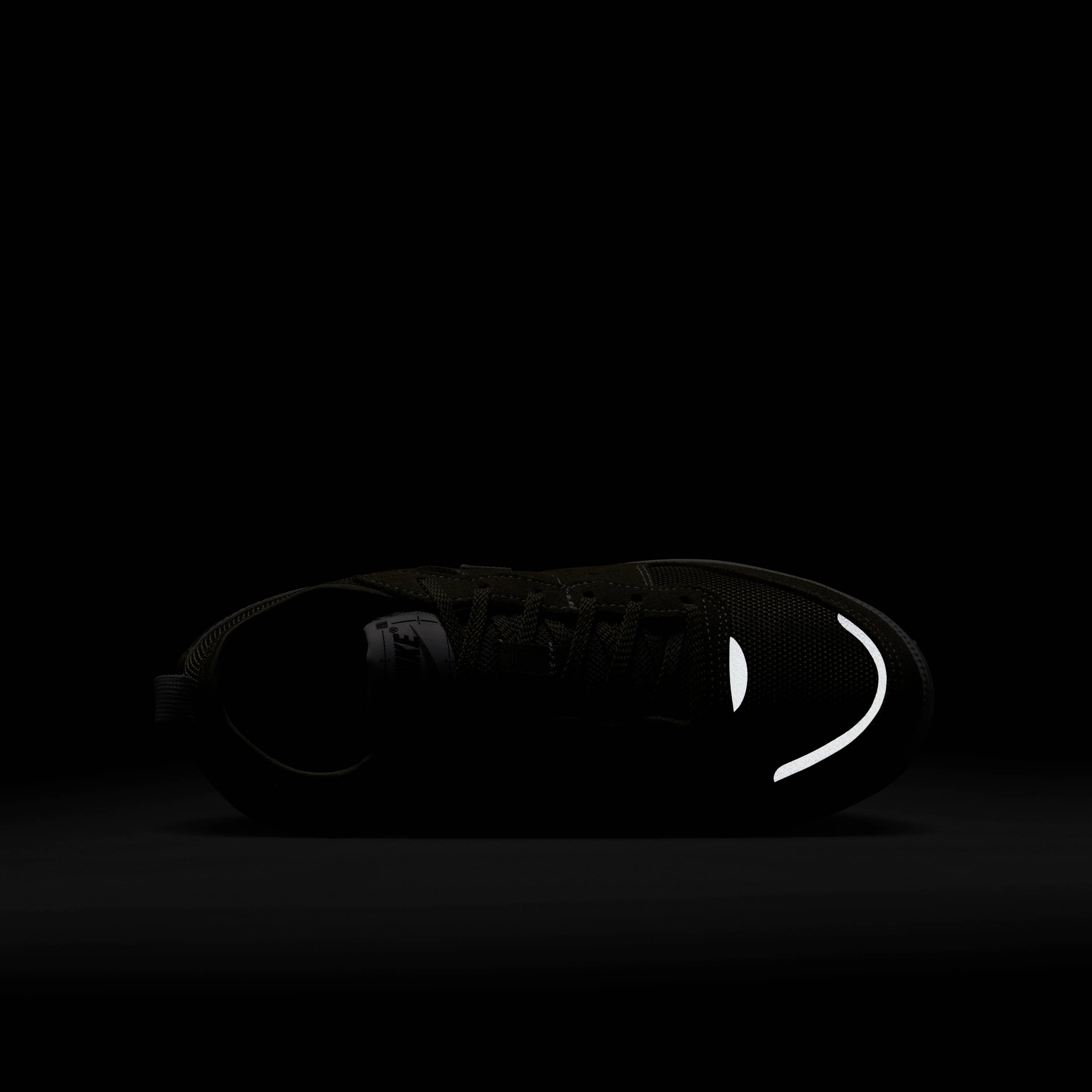 Nike C1TY 'Phone Booth' image number 8