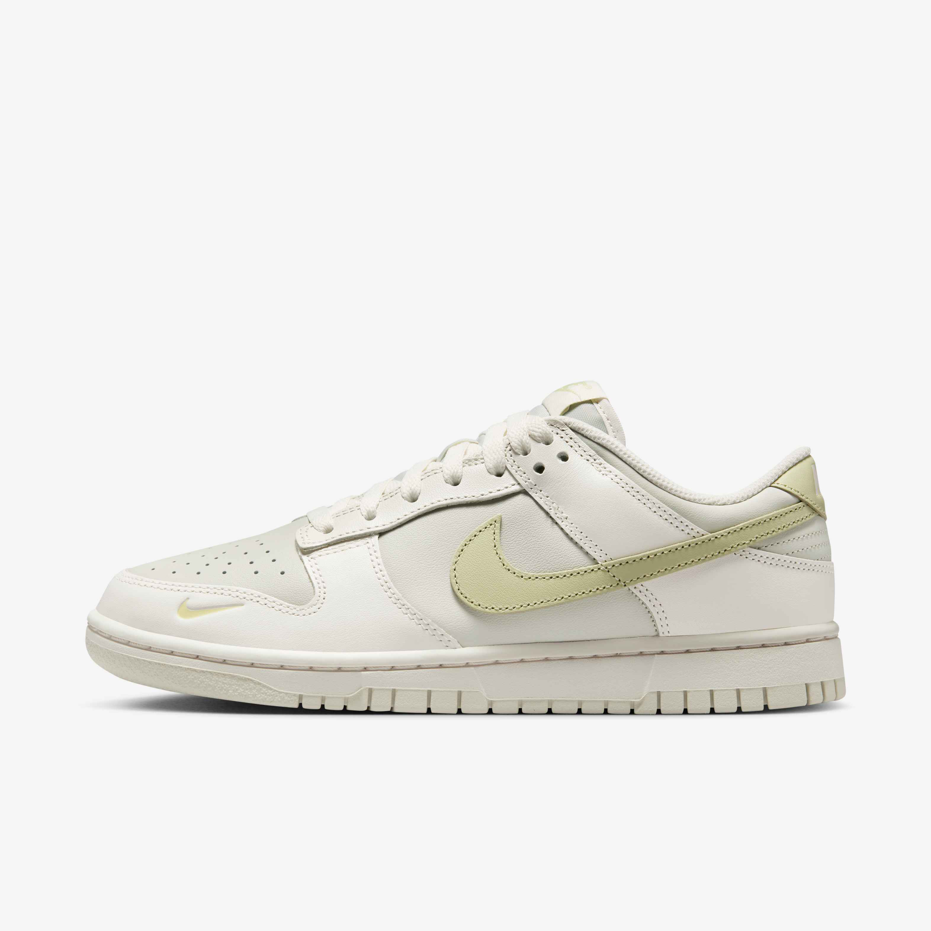 Nike Dunk Low image number 0
