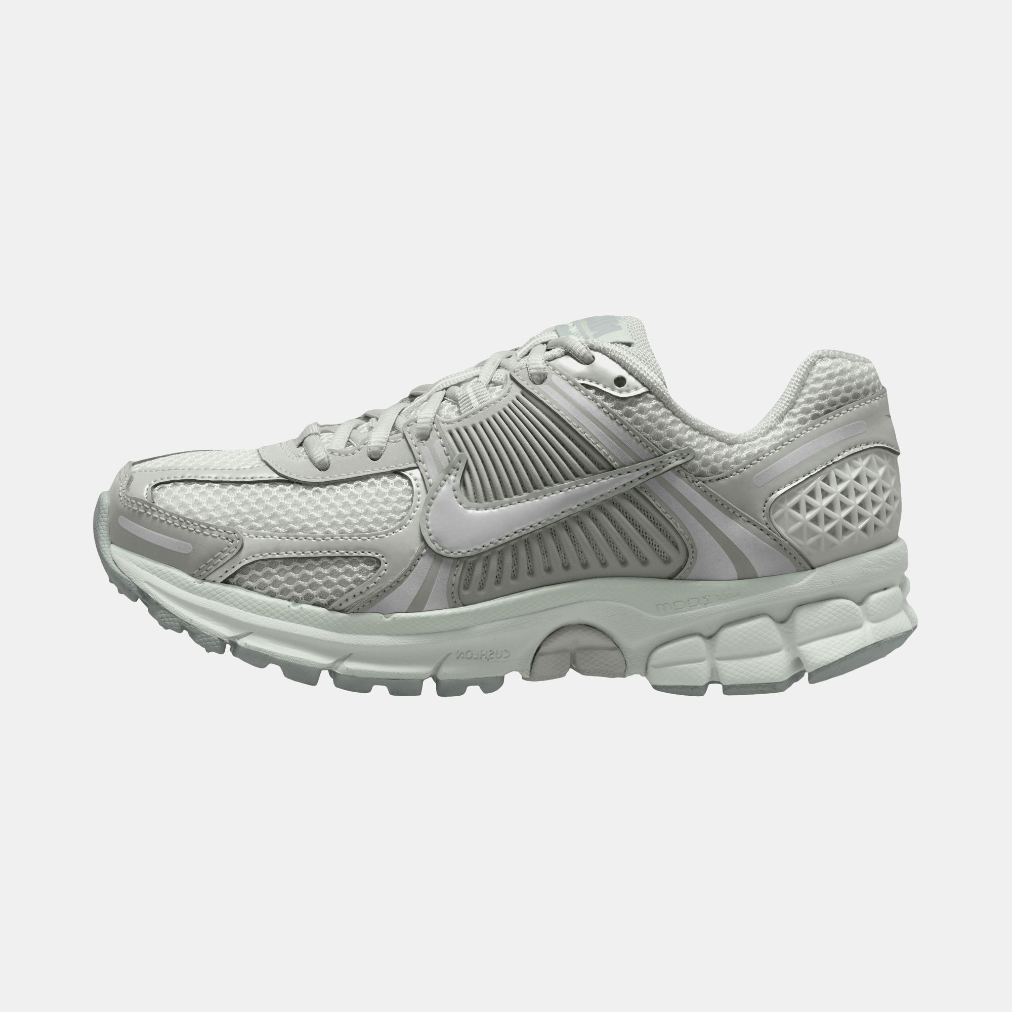 Nike Zoom Vomero 5 image number 0