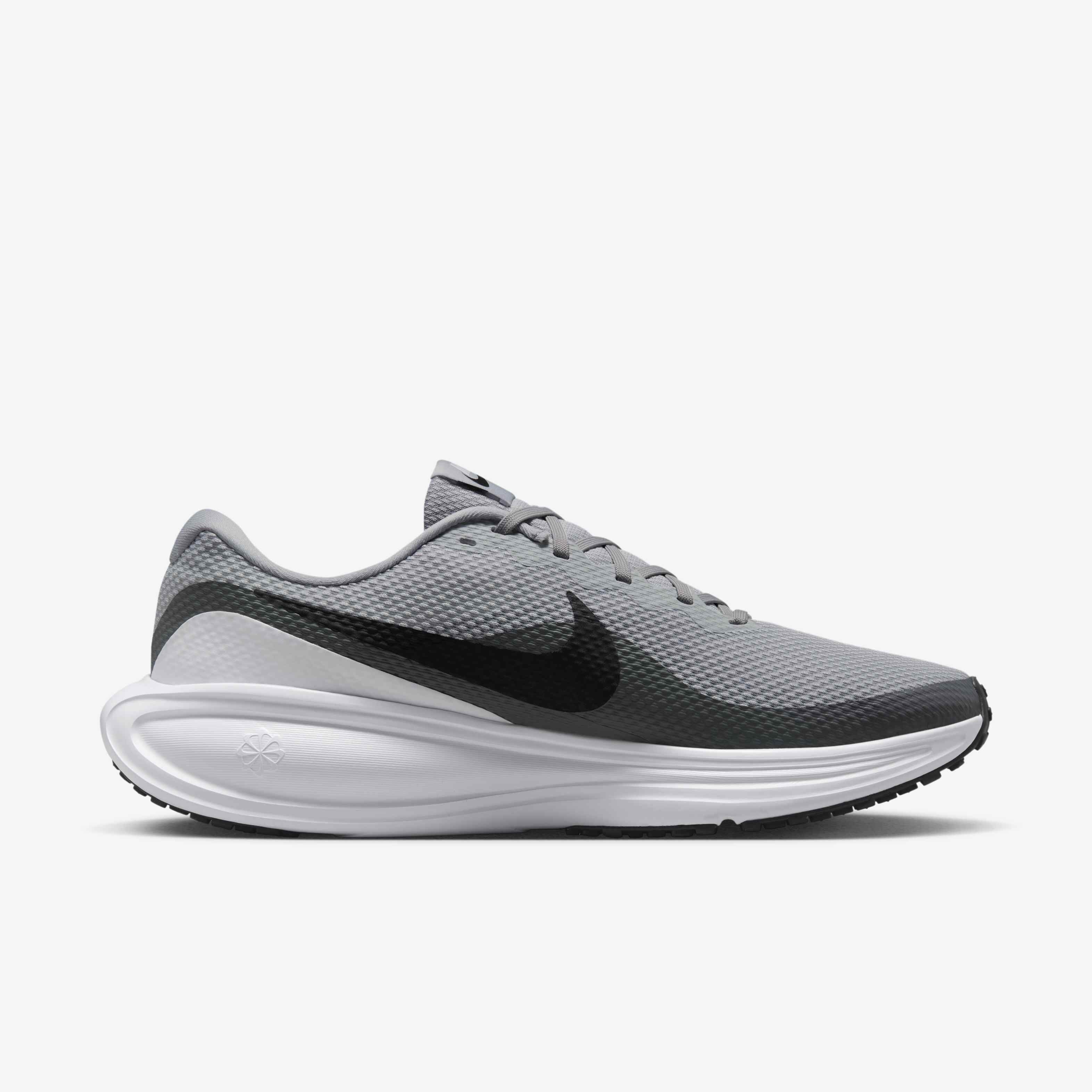 Nike Revolution 8 image number 2