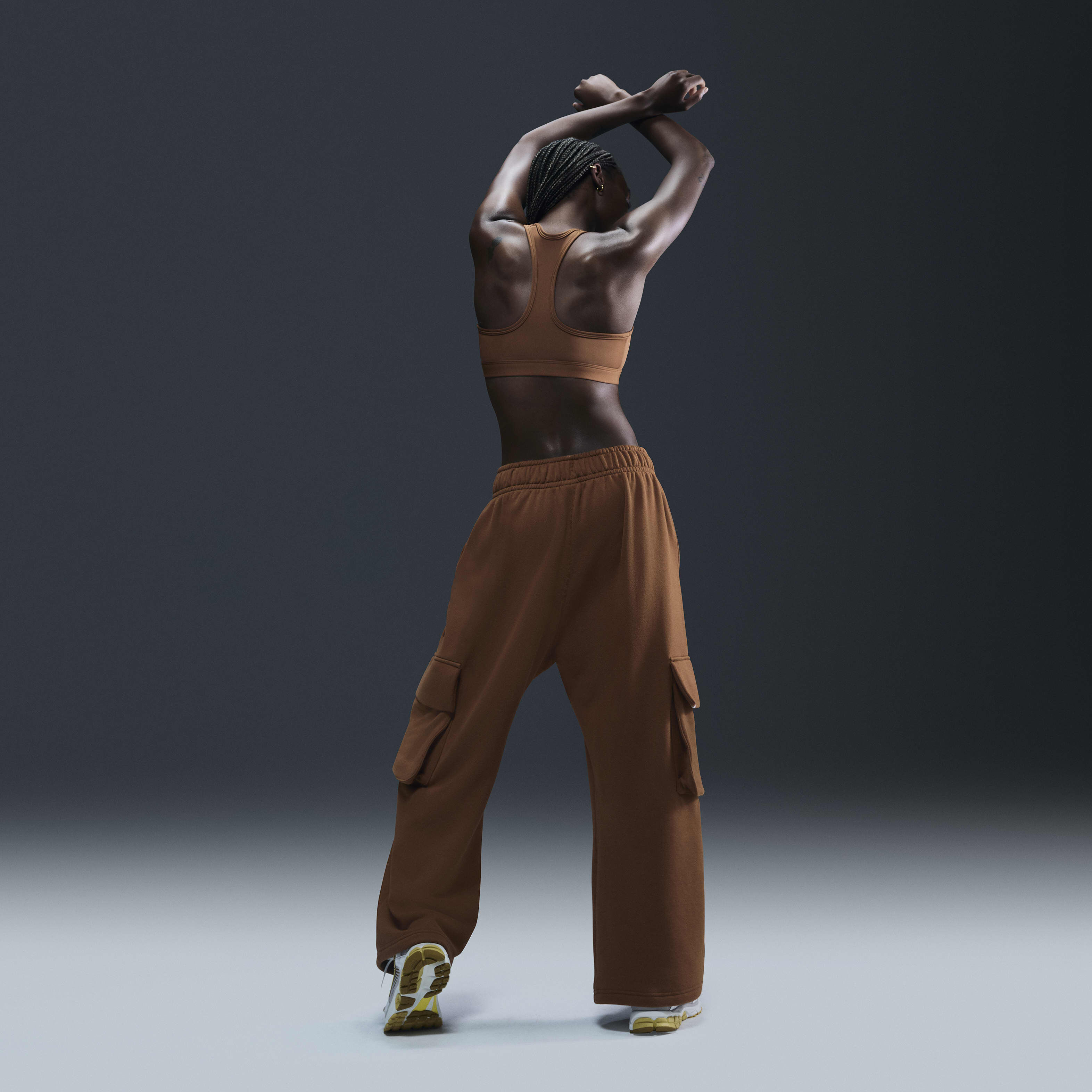 نايكي سووش بدعم متوسط image number 4