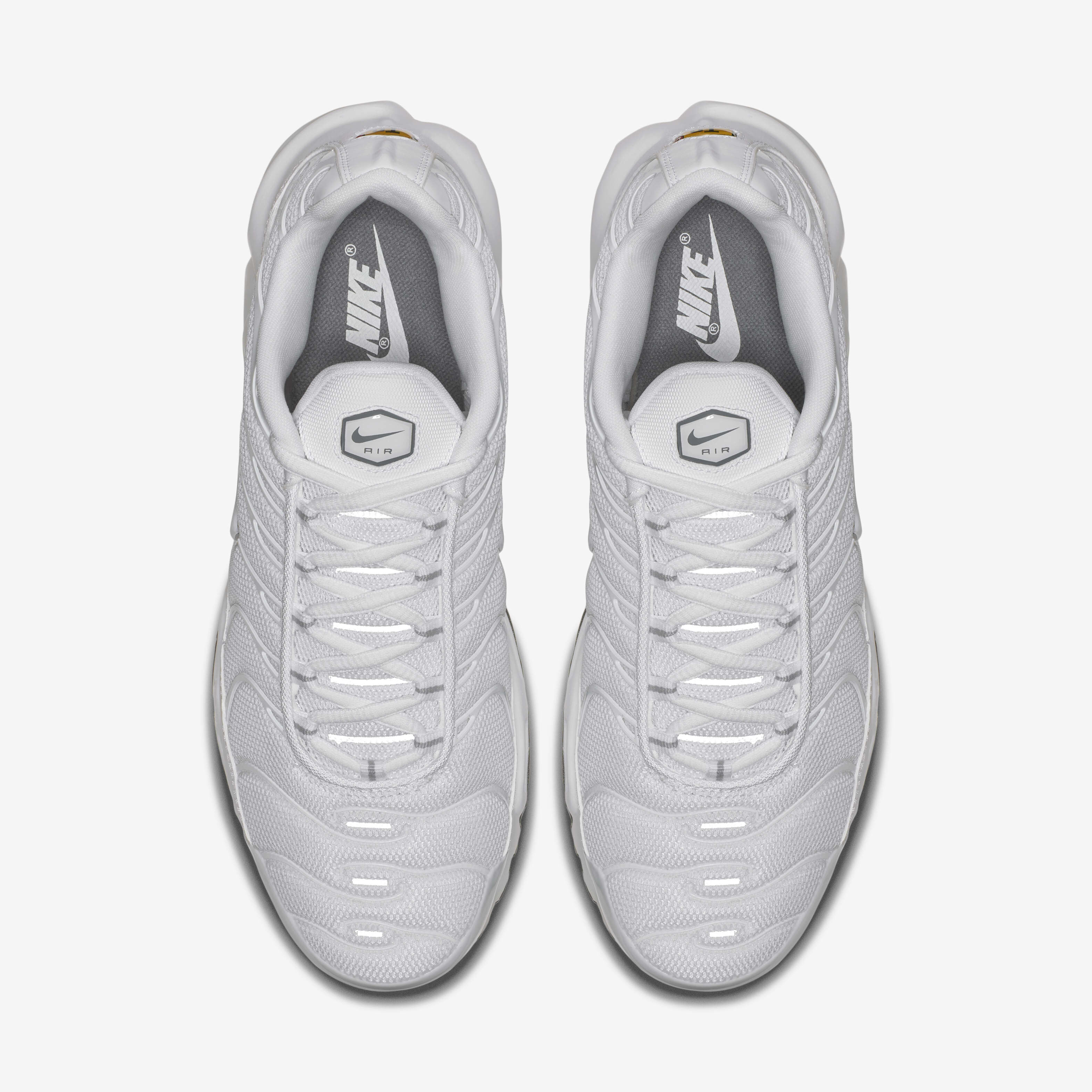 Buy Nike Air Max Plus Men s Shoes Nike Saudi Official