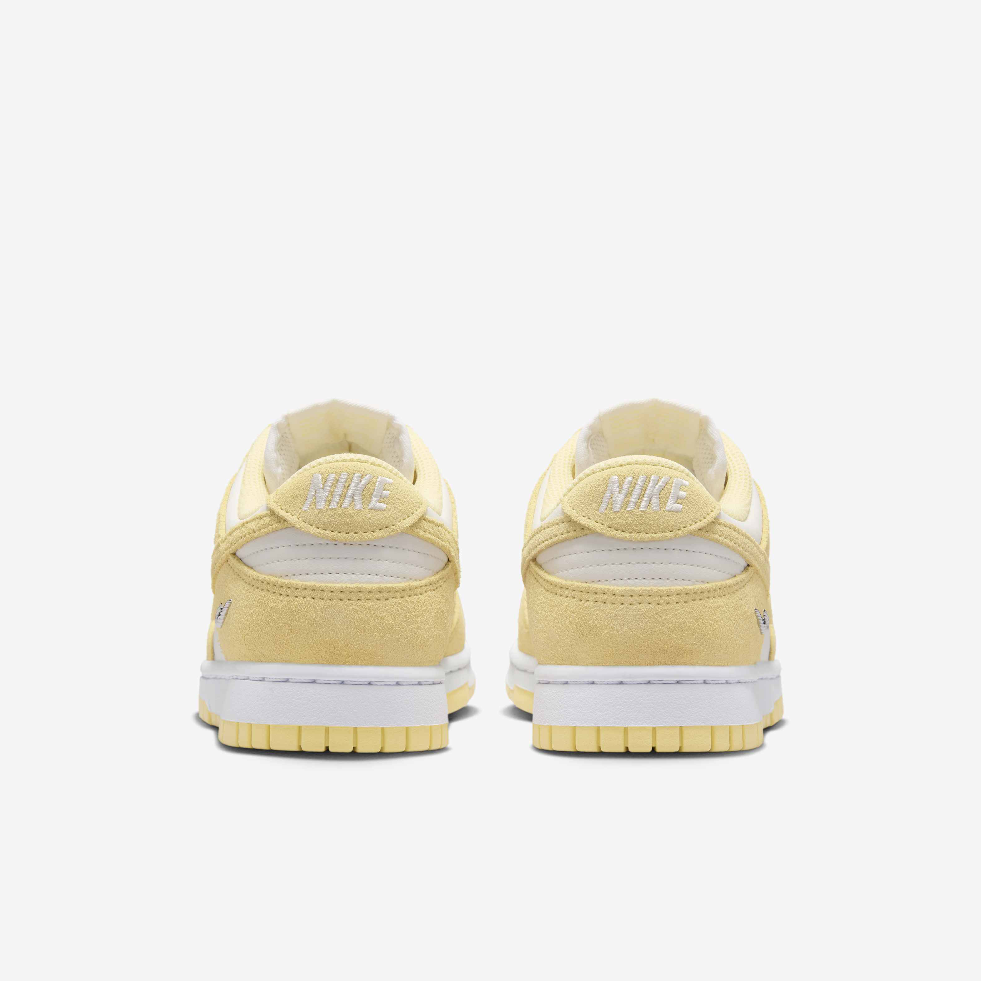 Nike Dunk Low Suede image number 5