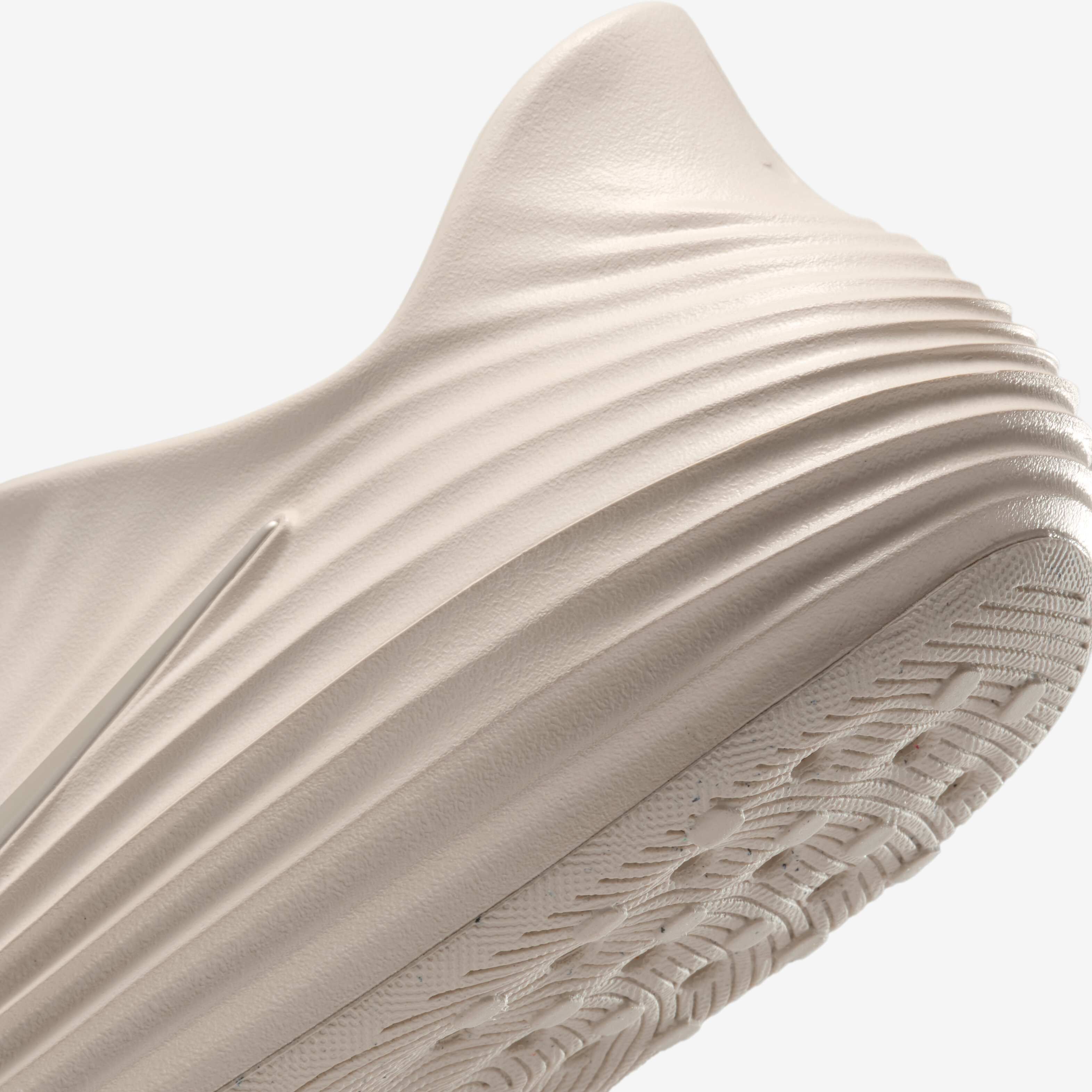 Nike ReactX Rejuven8 image number 7